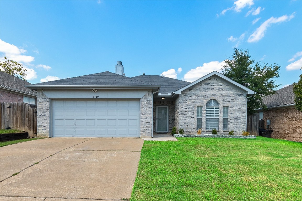 4749 Birchbend Lane Fort Worth TX 76137