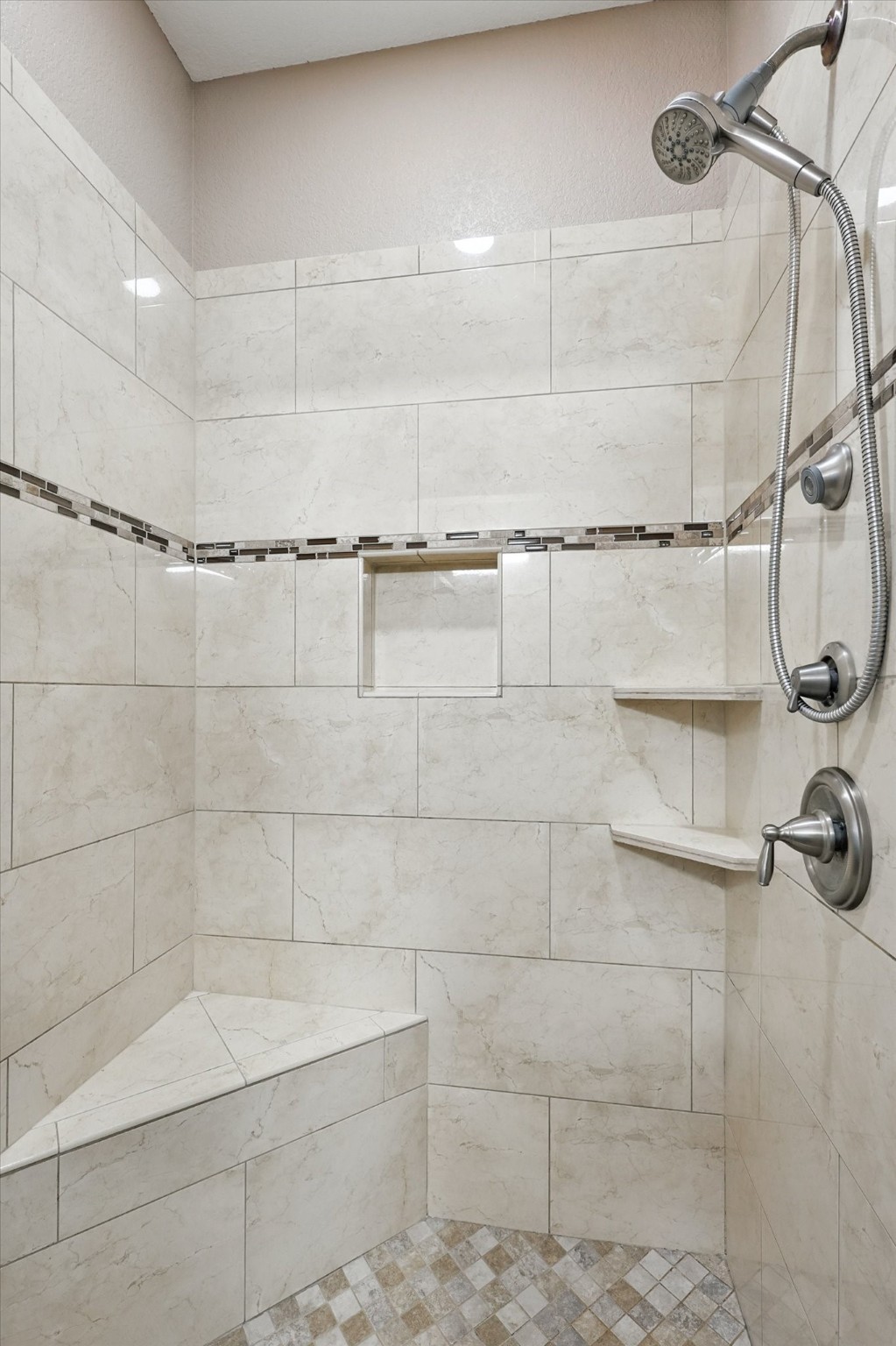 1106 Private Road 425 Whitewright TX 75491