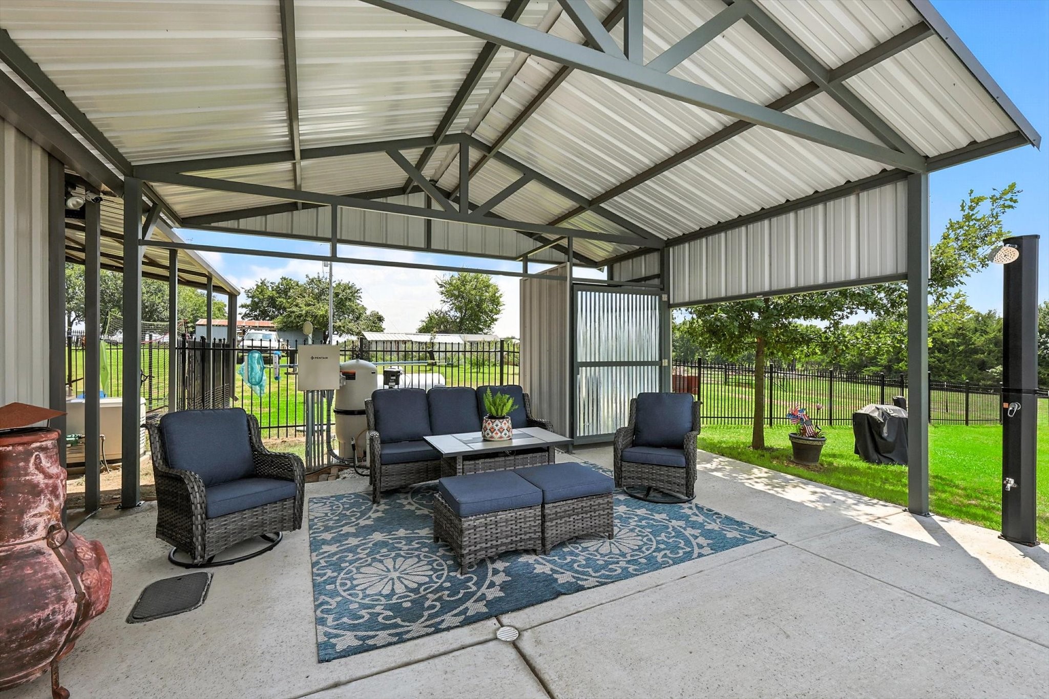 1106 Private Road 425 Whitewright TX 75491