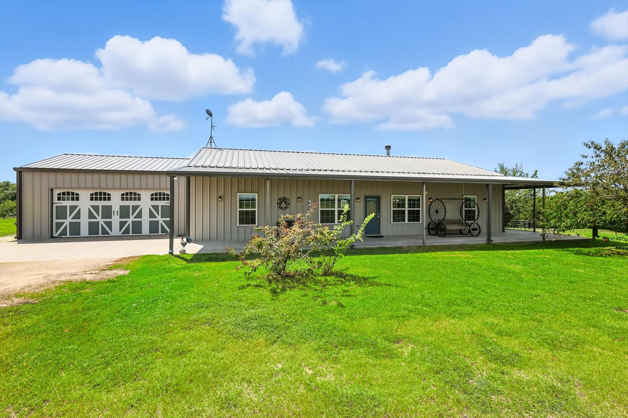 1106 Private Road 425 Whitewright TX 75491