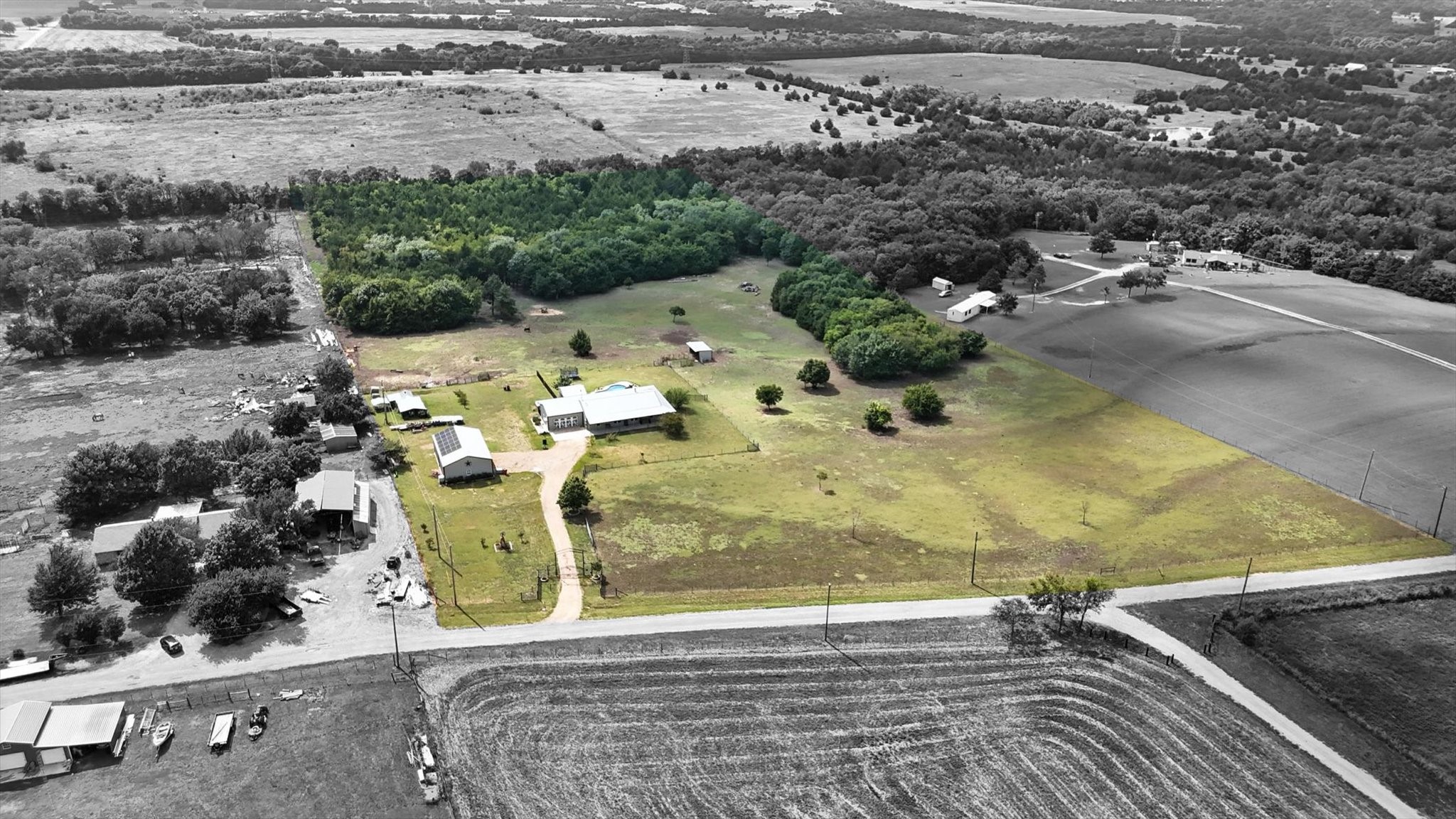 1106 Private Road 425 Whitewright TX 75491