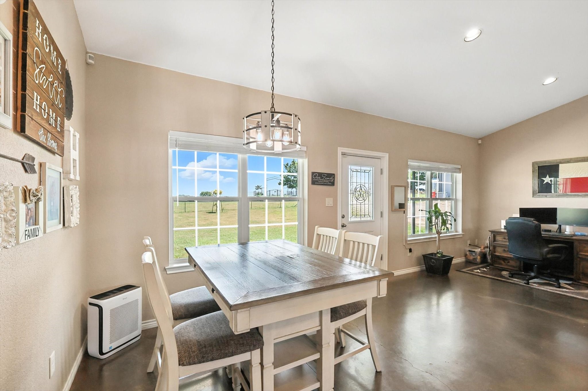 1106 Private Road 425 Whitewright TX 75491