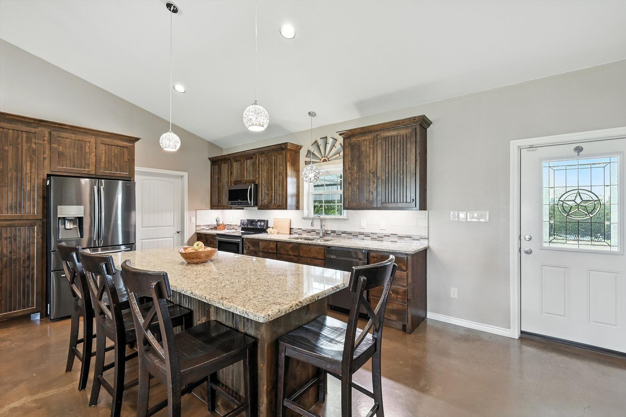 1106 Private Road 425 Whitewright TX 75491