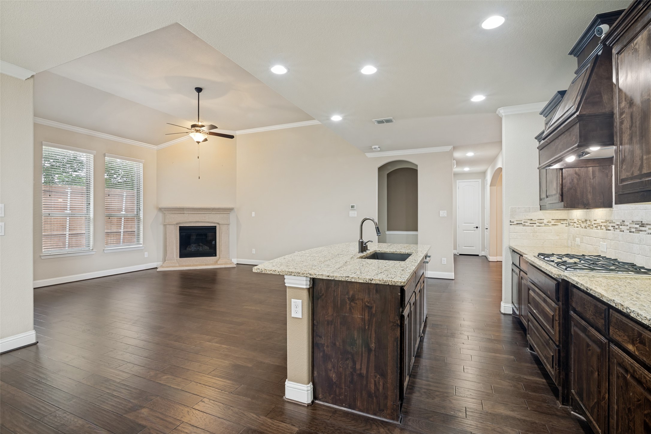 10002 Edgeway Circle Rowlett TX 75089
