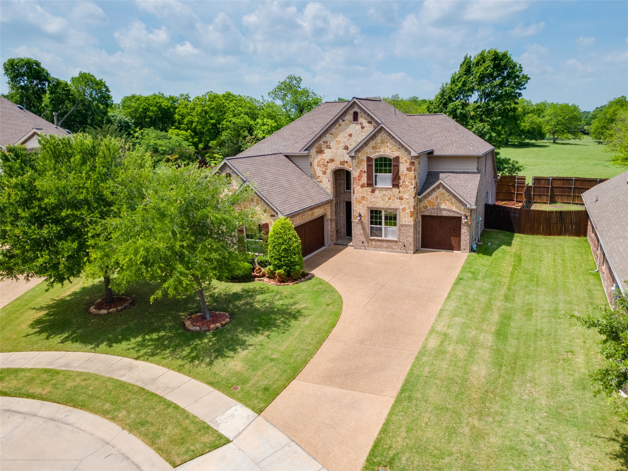 10002 Edgeway Circle Rowlett TX 75089