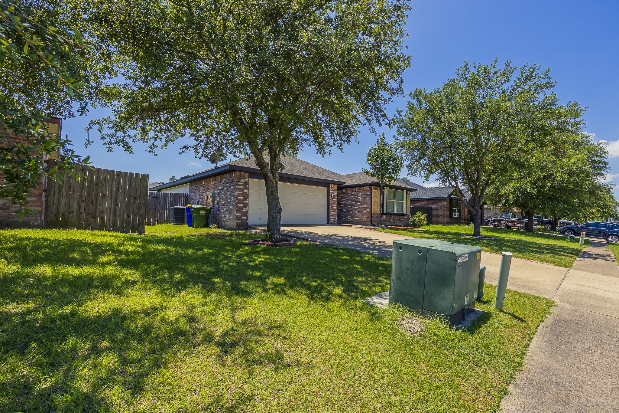 1613 Emily Lane Seagoville TX 75159