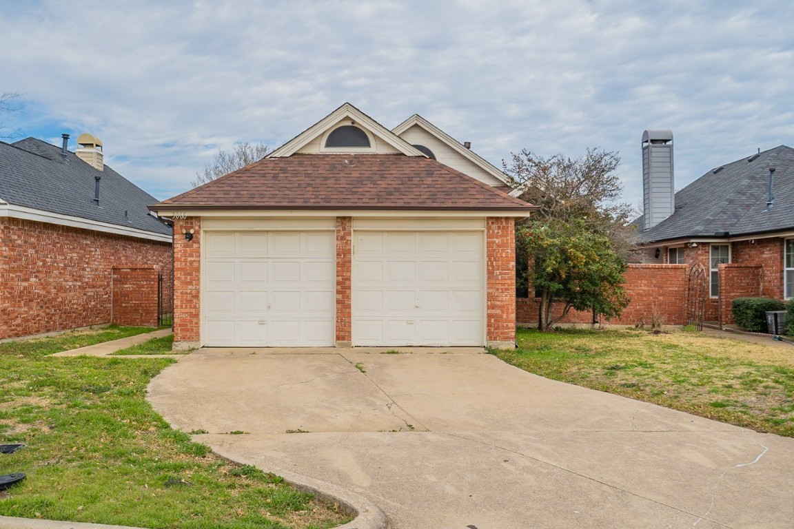 3066 Rustlewind Lane Grand Prairie TX 75052