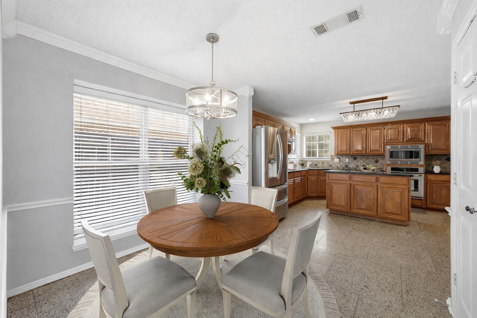 4203 Murwick Drive Arlington TX 76016