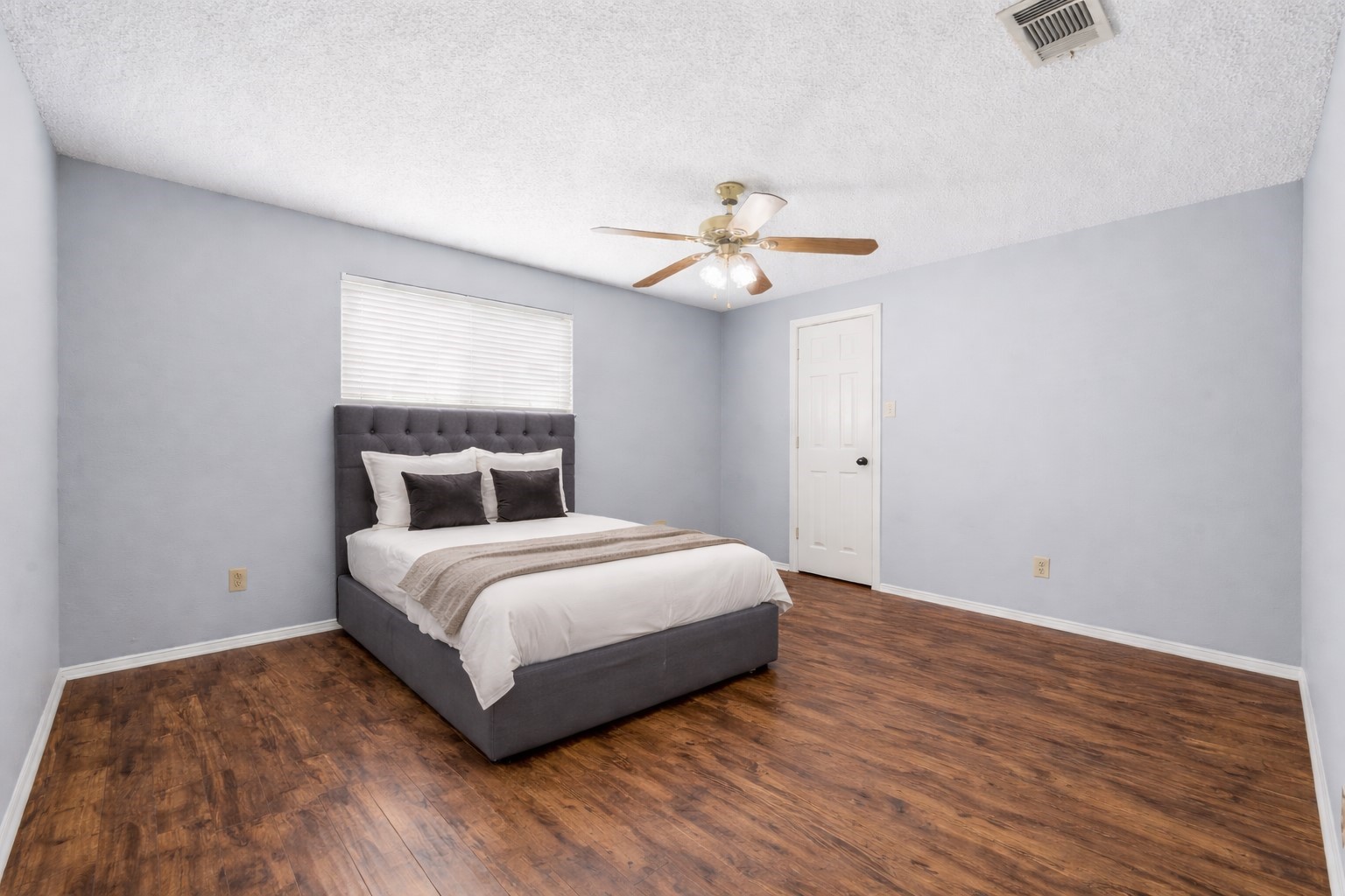 4203 Murwick Drive Arlington TX 76016