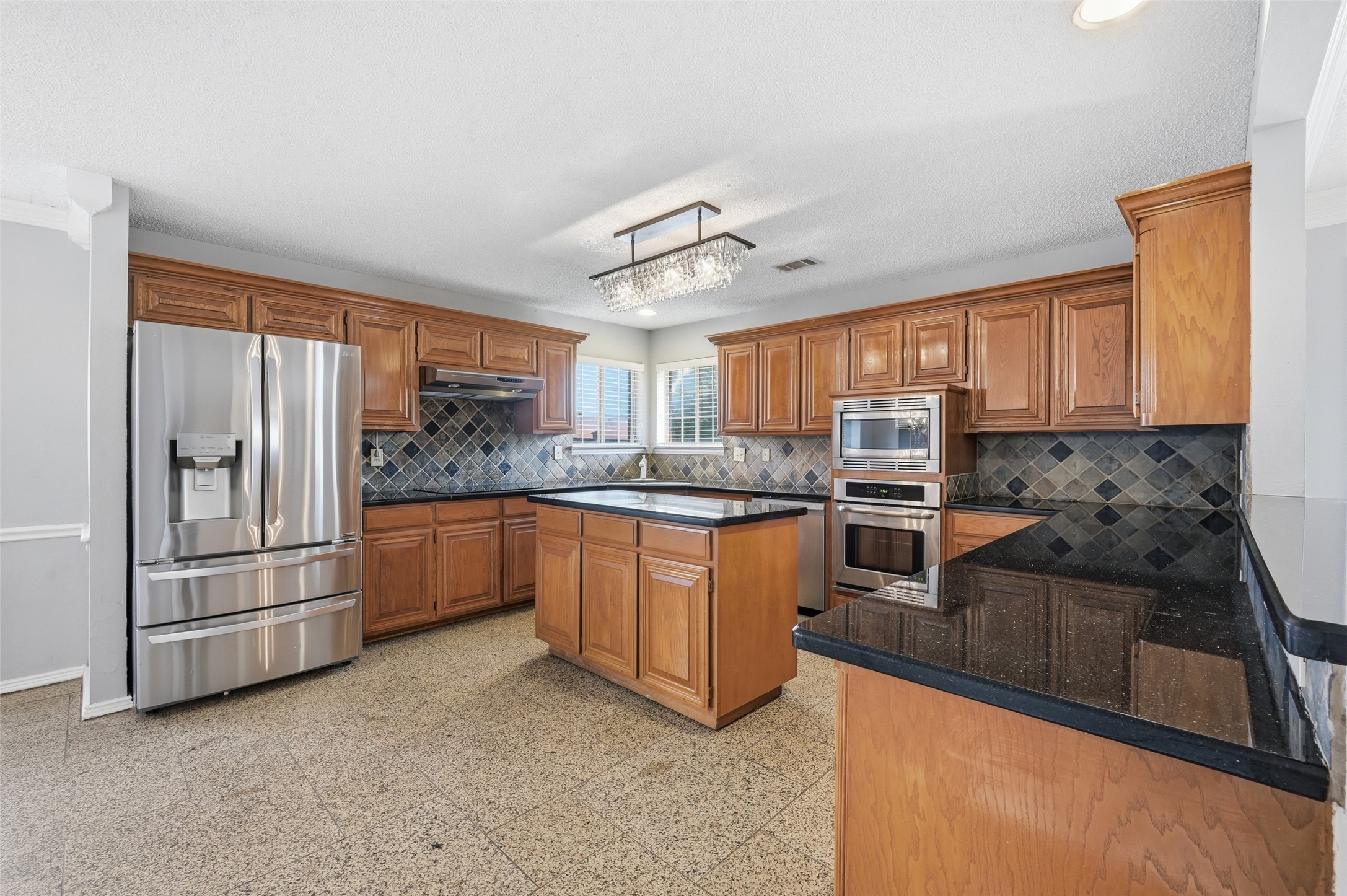 4203 Murwick Drive Arlington TX 76016
