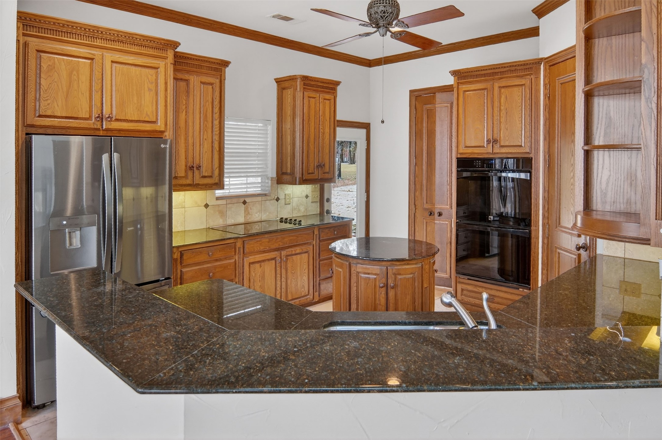 643 Pr 5937 Emory TX 75440