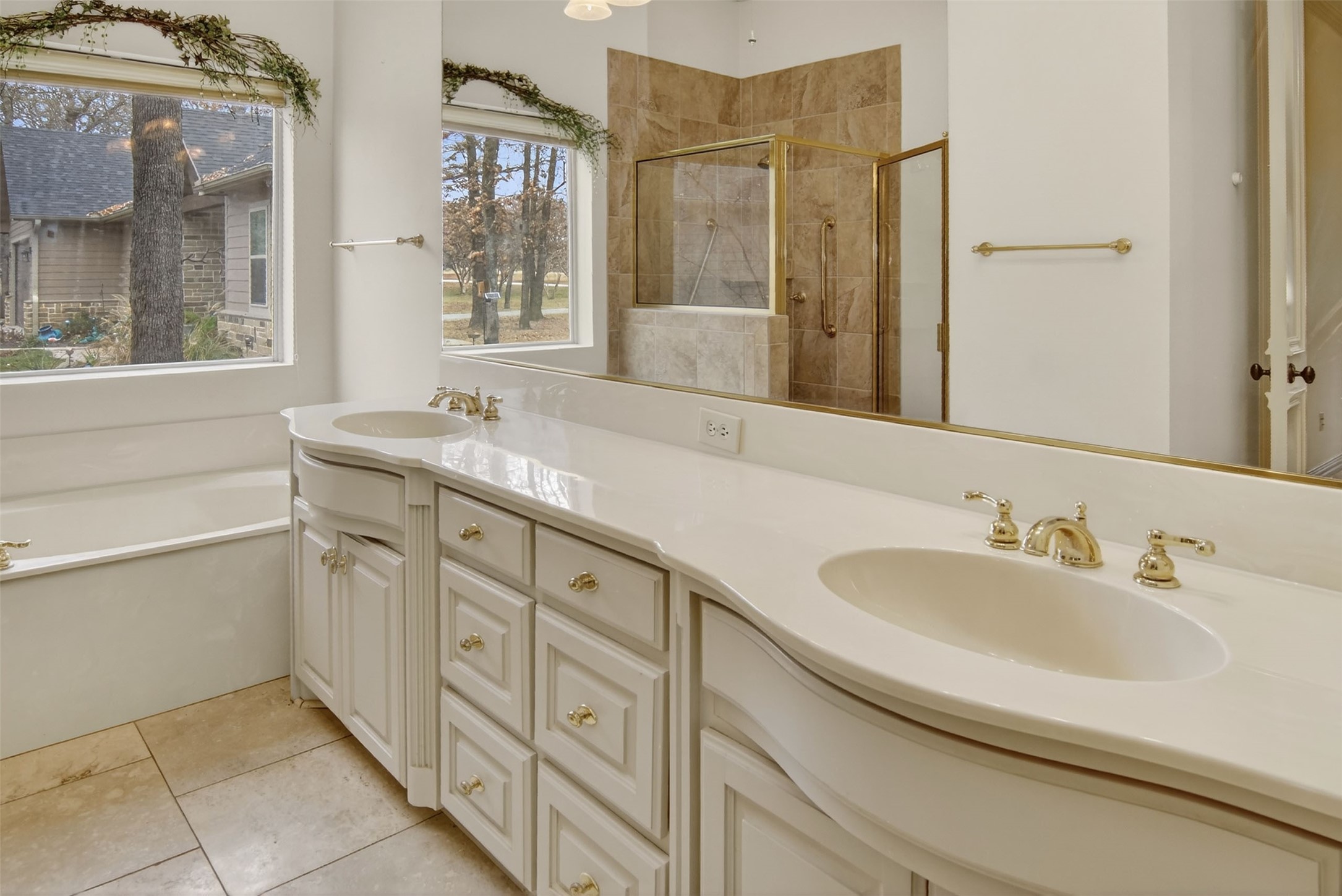 643 Pr 5937 Emory TX 75440