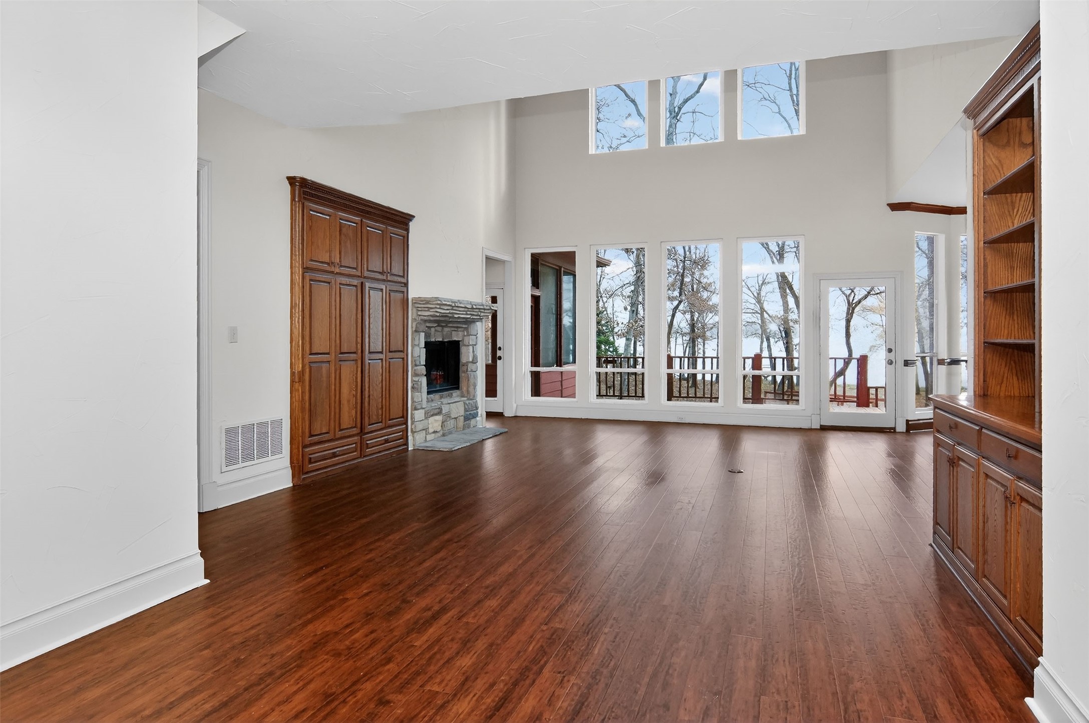 643 Pr 5937 Emory TX 75440