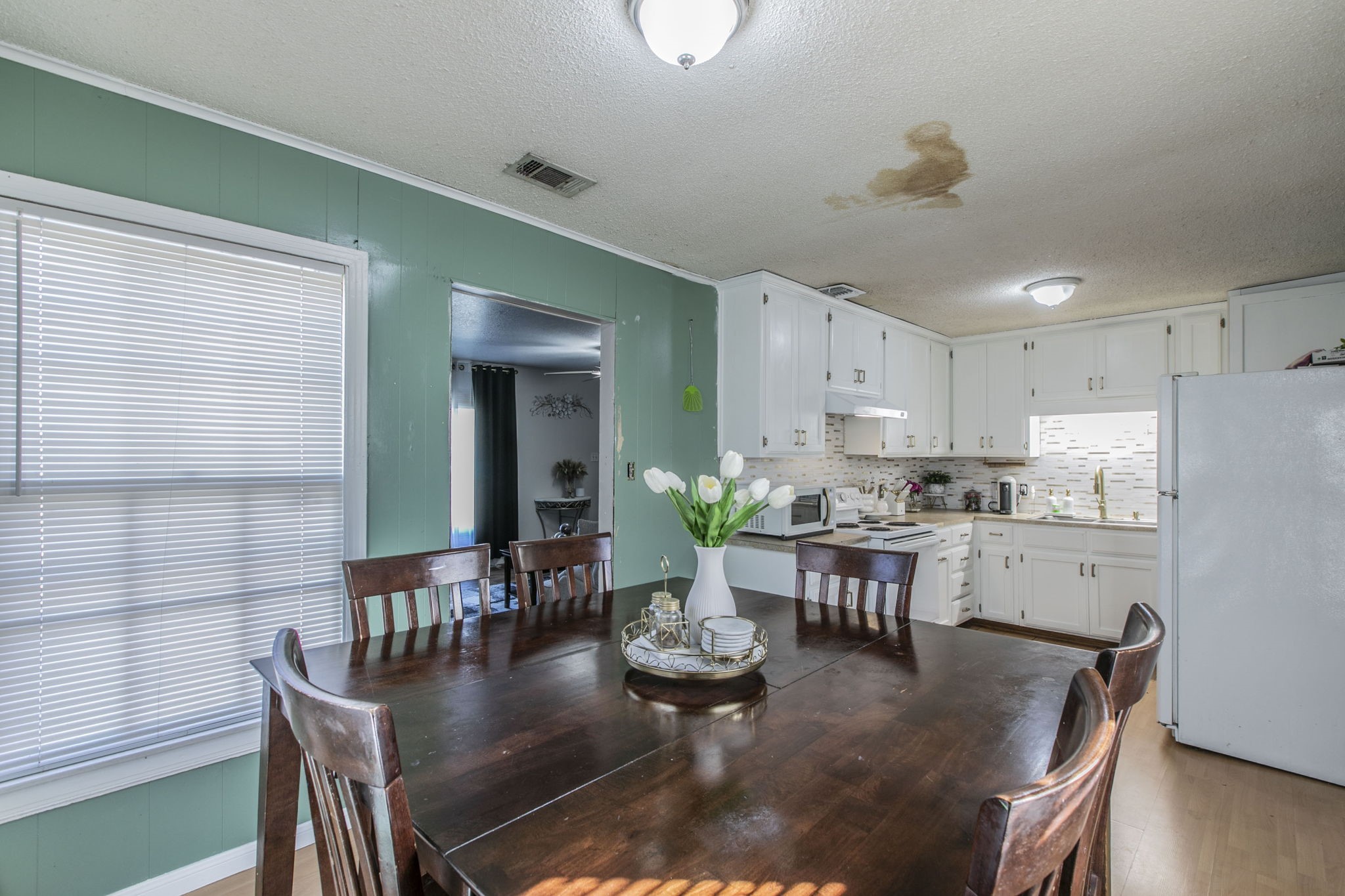 108 N Lakeview Drive Lacy Lakeview TX 76705