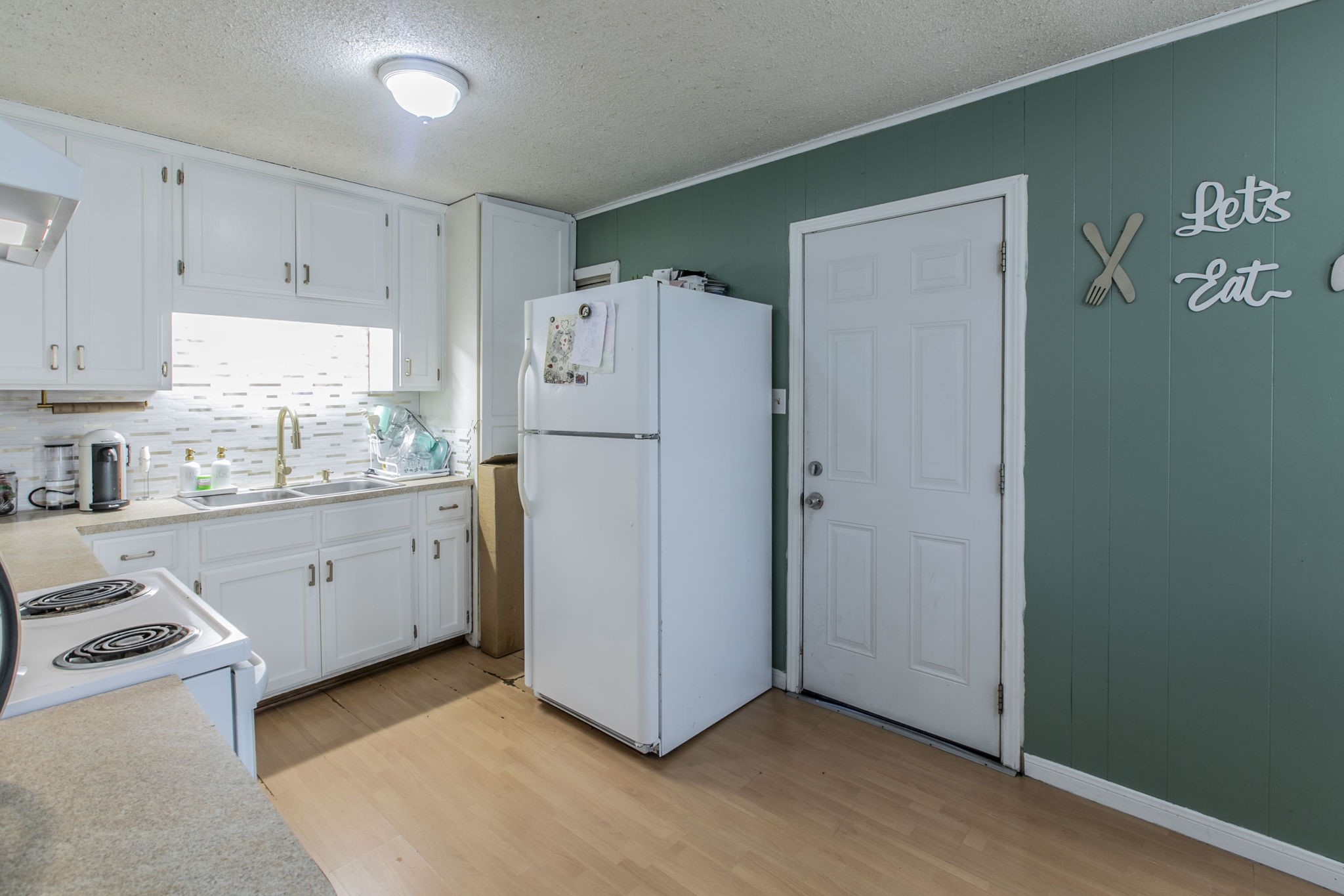 108 N Lakeview Drive Lacy Lakeview TX 76705