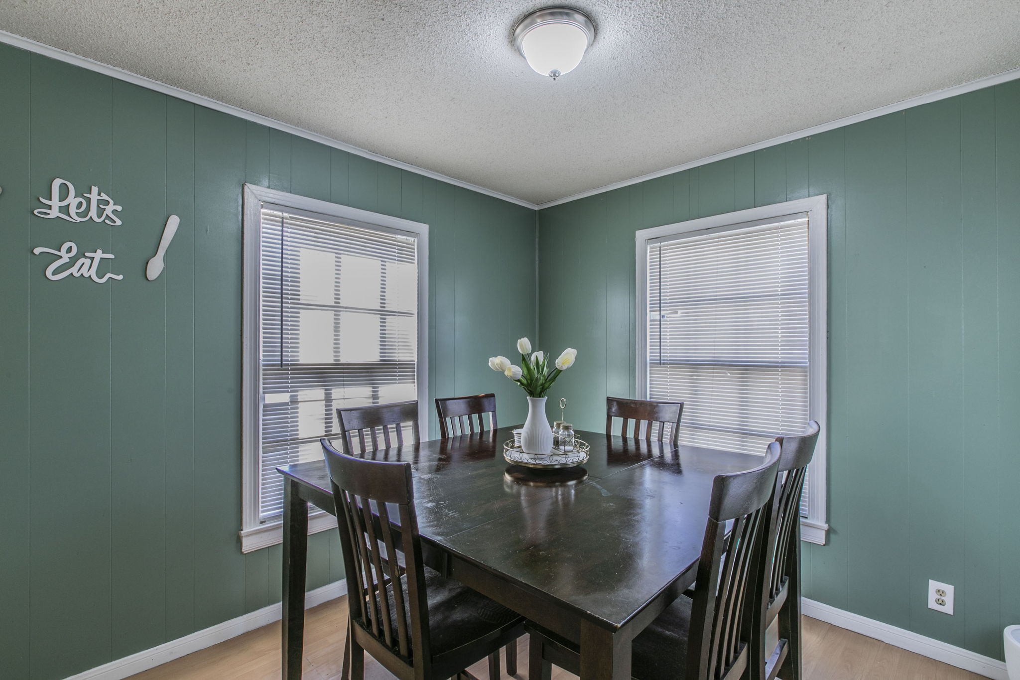 108 N Lakeview Drive Lacy Lakeview TX 76705