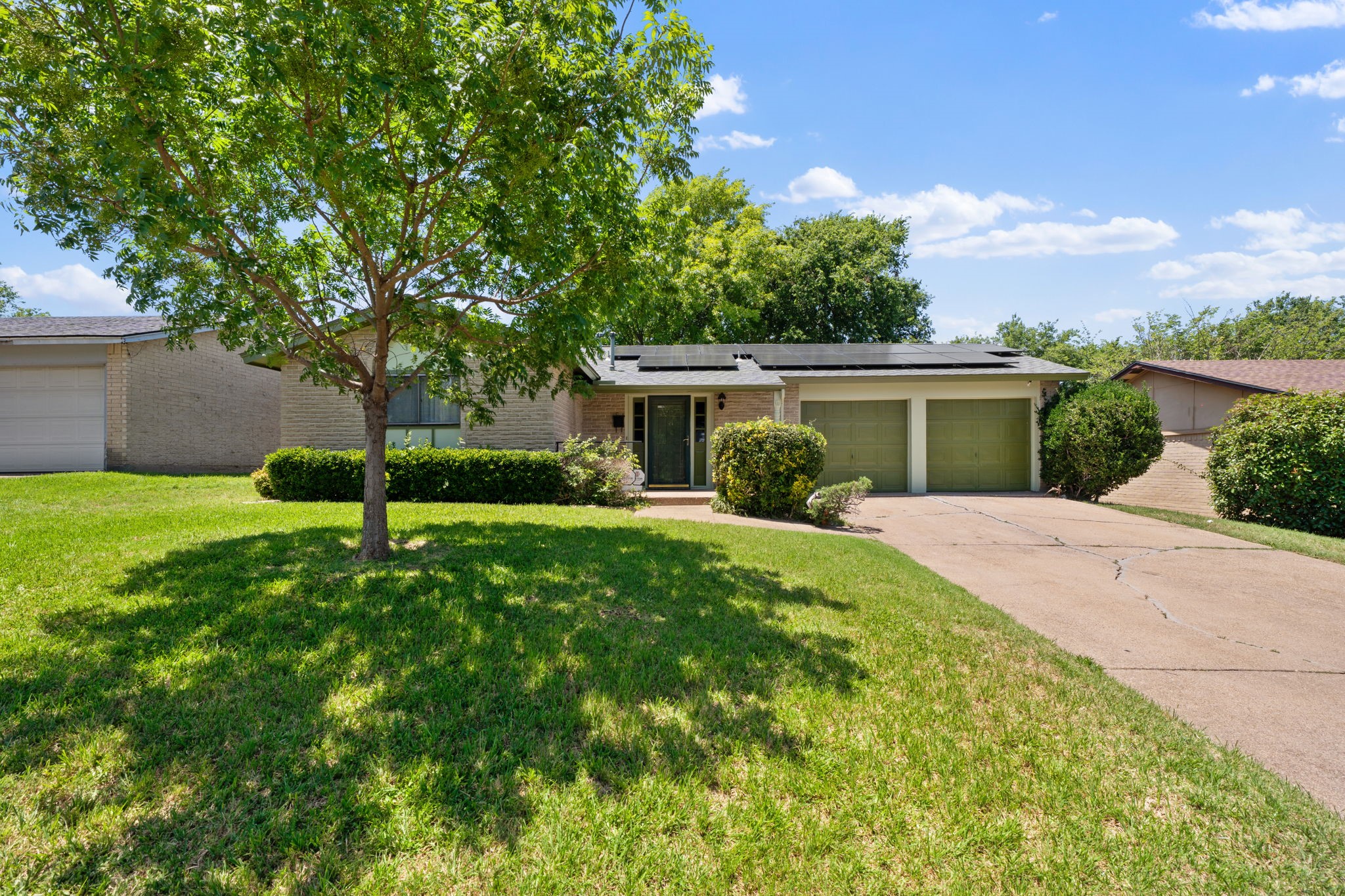 8105 Silverdale Drive Dallas TX 75232