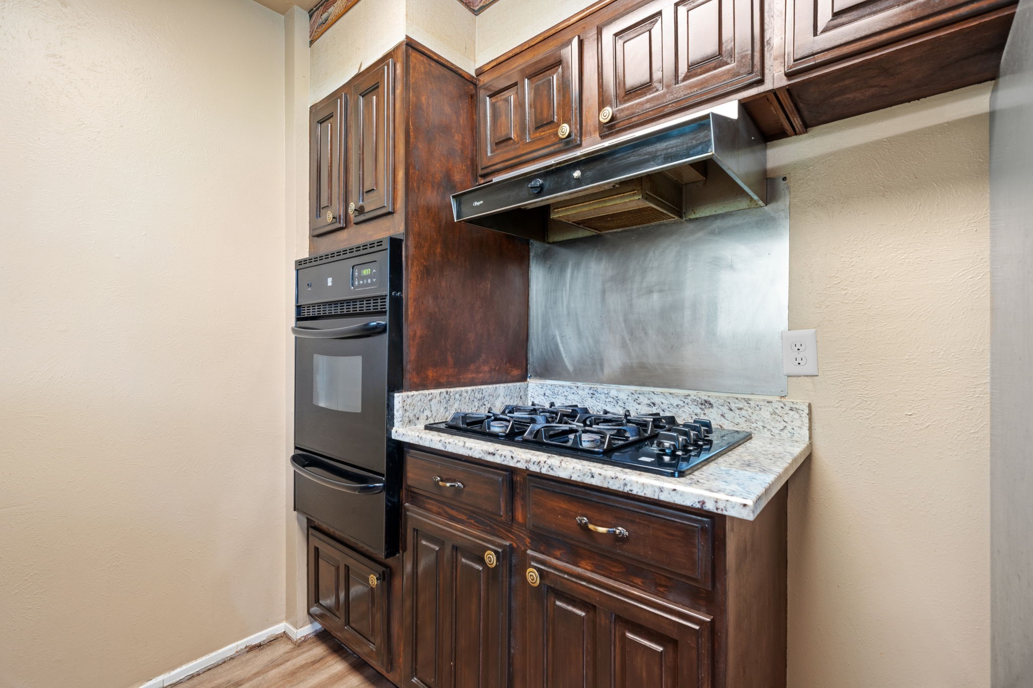 8105 Silverdale Drive Dallas TX 75232
