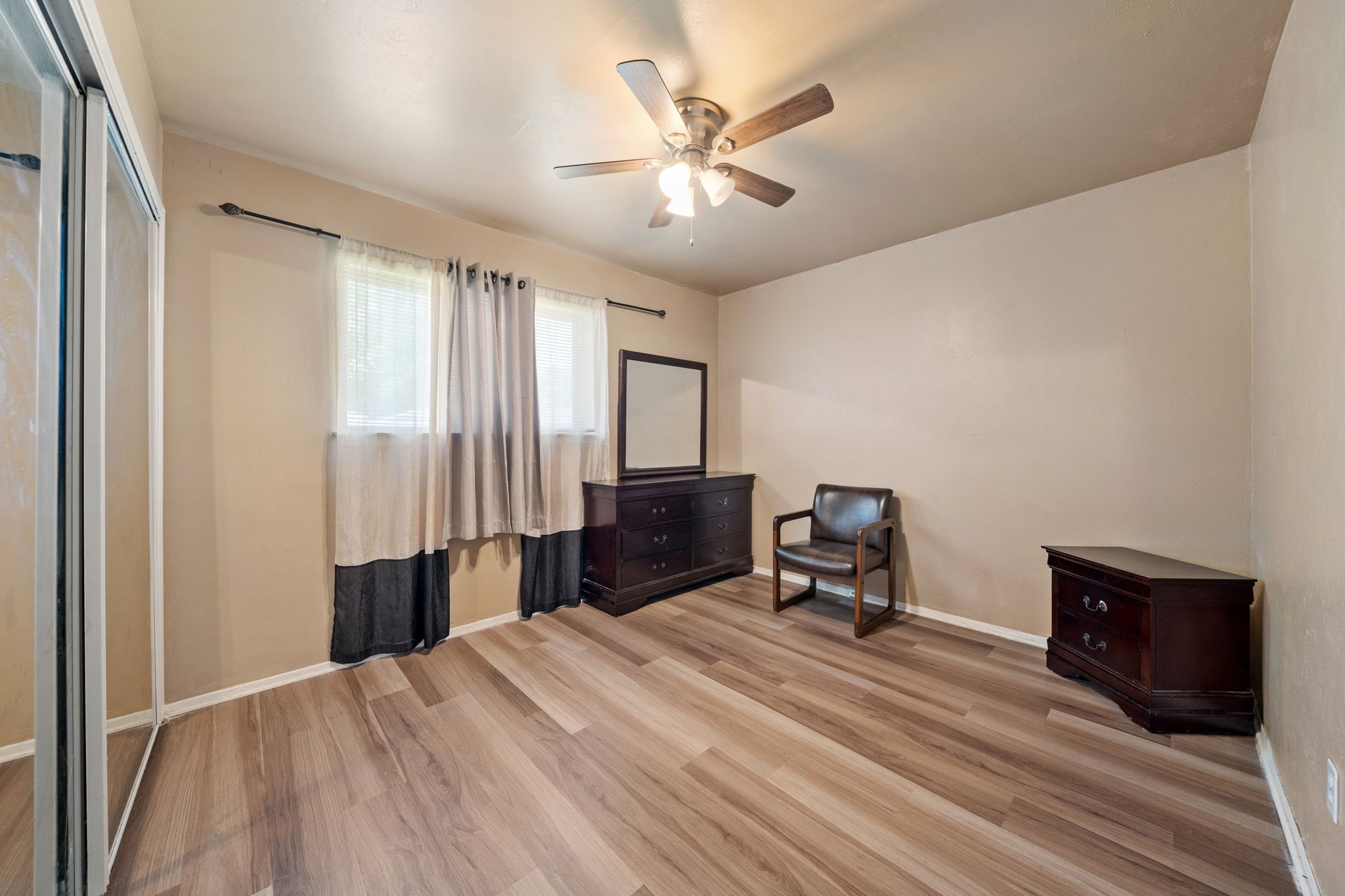 8105 Silverdale Drive Dallas TX 75232