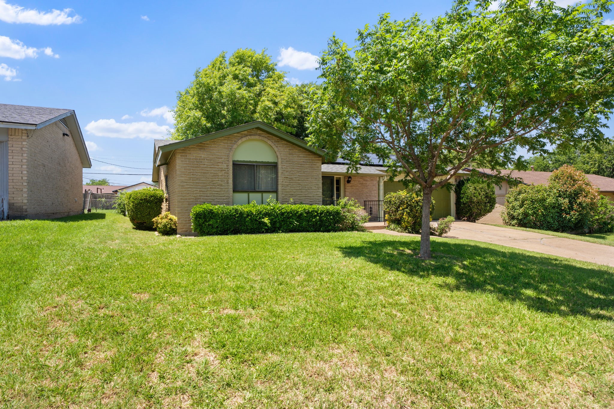 8105 Silverdale Drive Dallas TX 75232