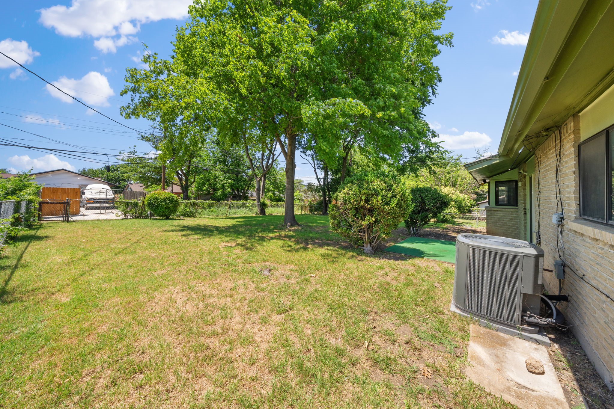 8105 Silverdale Drive Dallas TX 75232