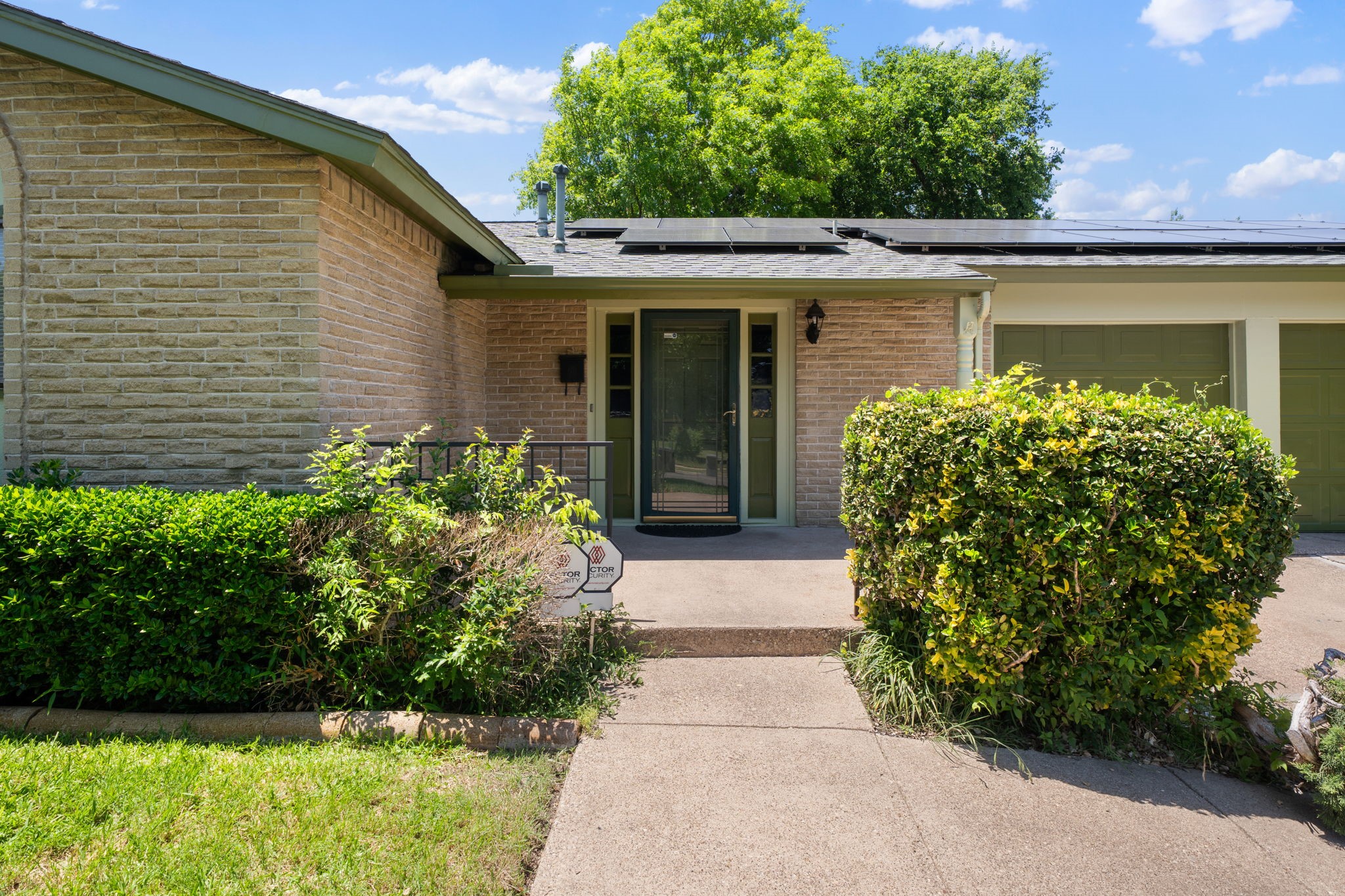 8105 Silverdale Drive Dallas TX 75232