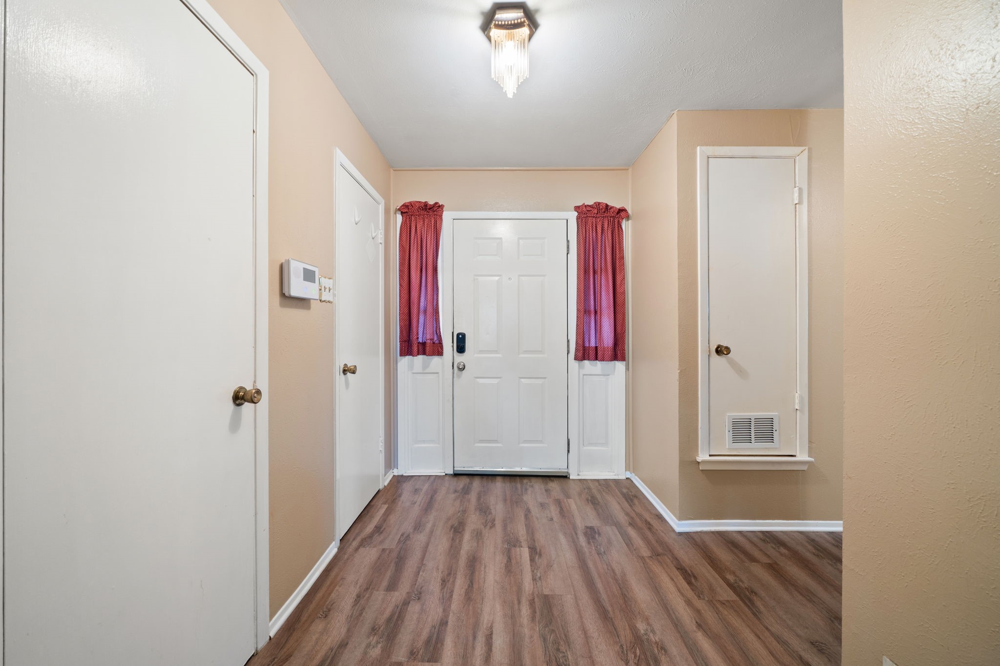 8105 Silverdale Drive Dallas TX 75232