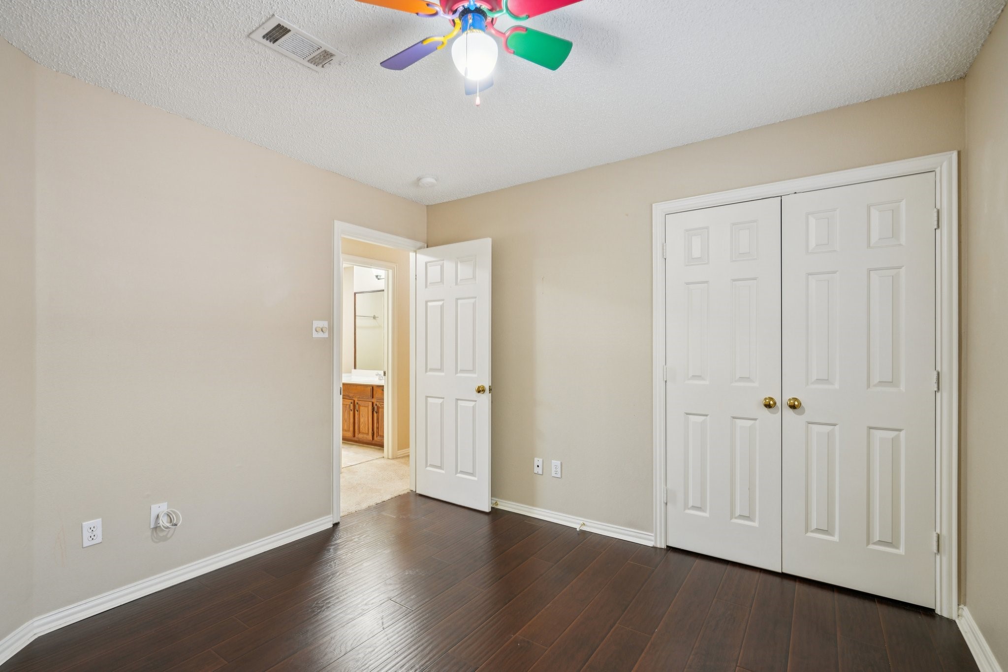 9354 Riverwalk Lane Irving TX 75063