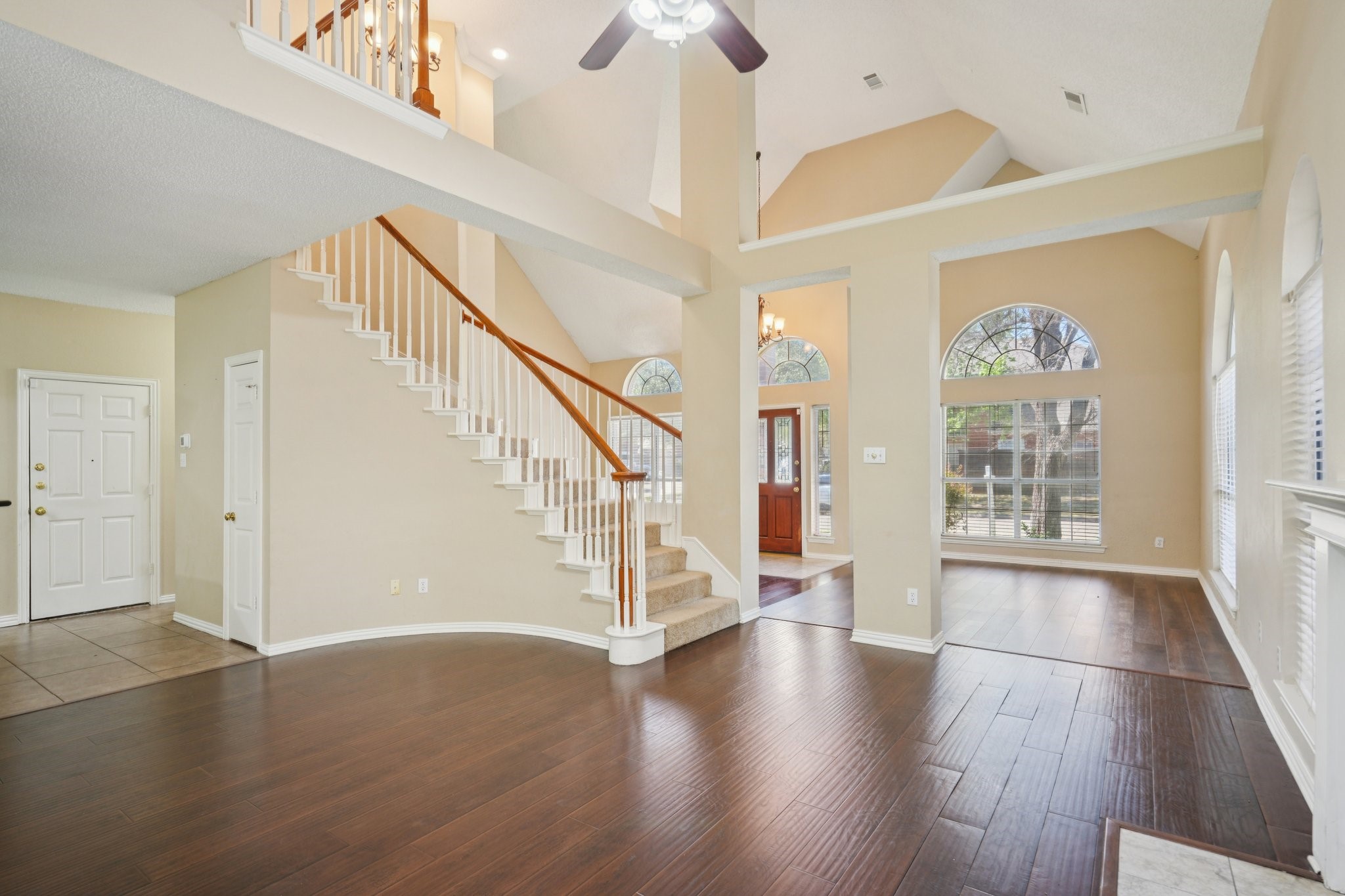 9354 Riverwalk Lane Irving TX 75063
