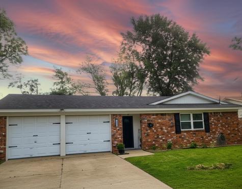 1709 Pamela Lane Fort Worth TX 76112