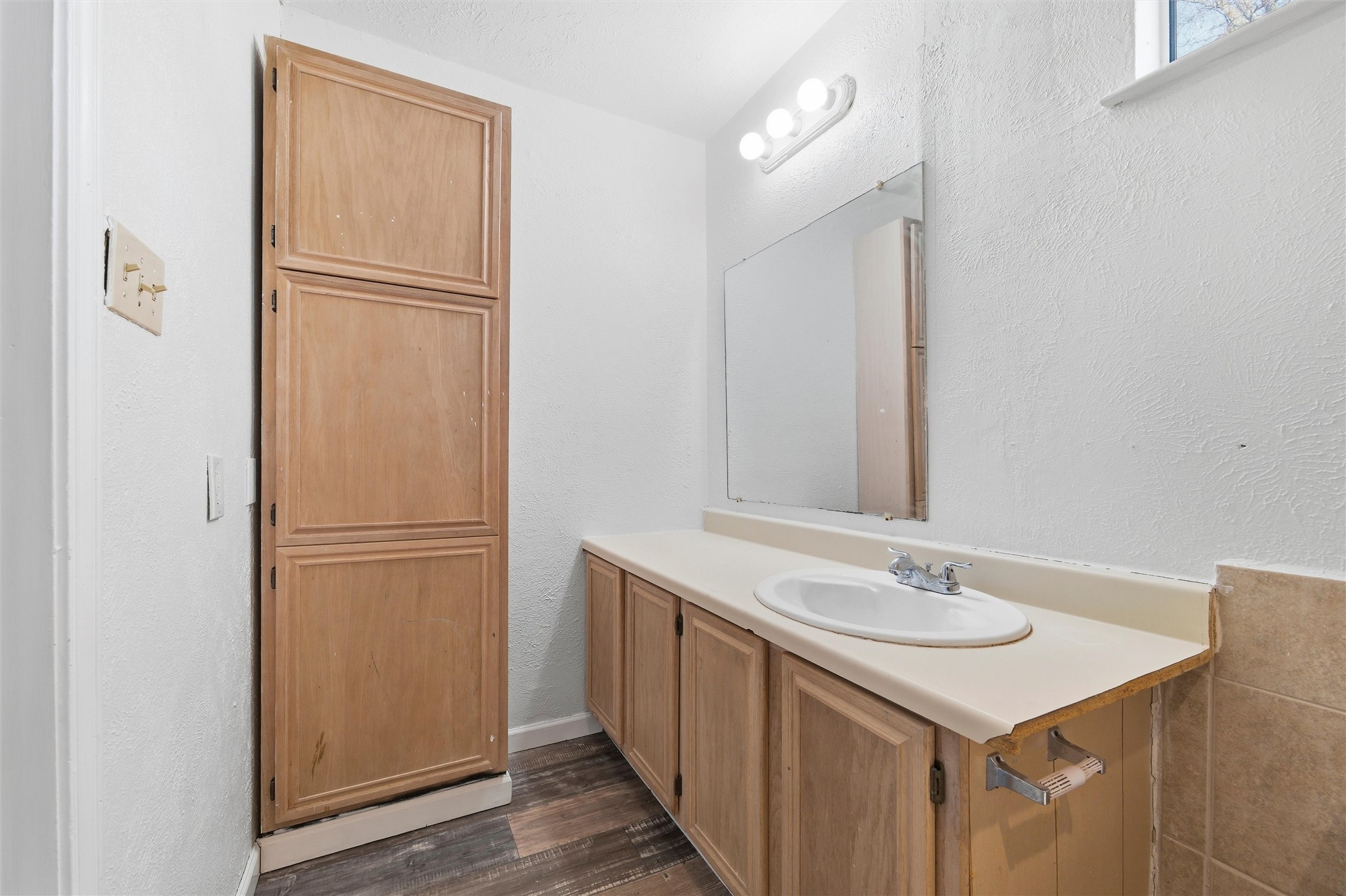 807 Havenwood Drive Dallas TX 75232