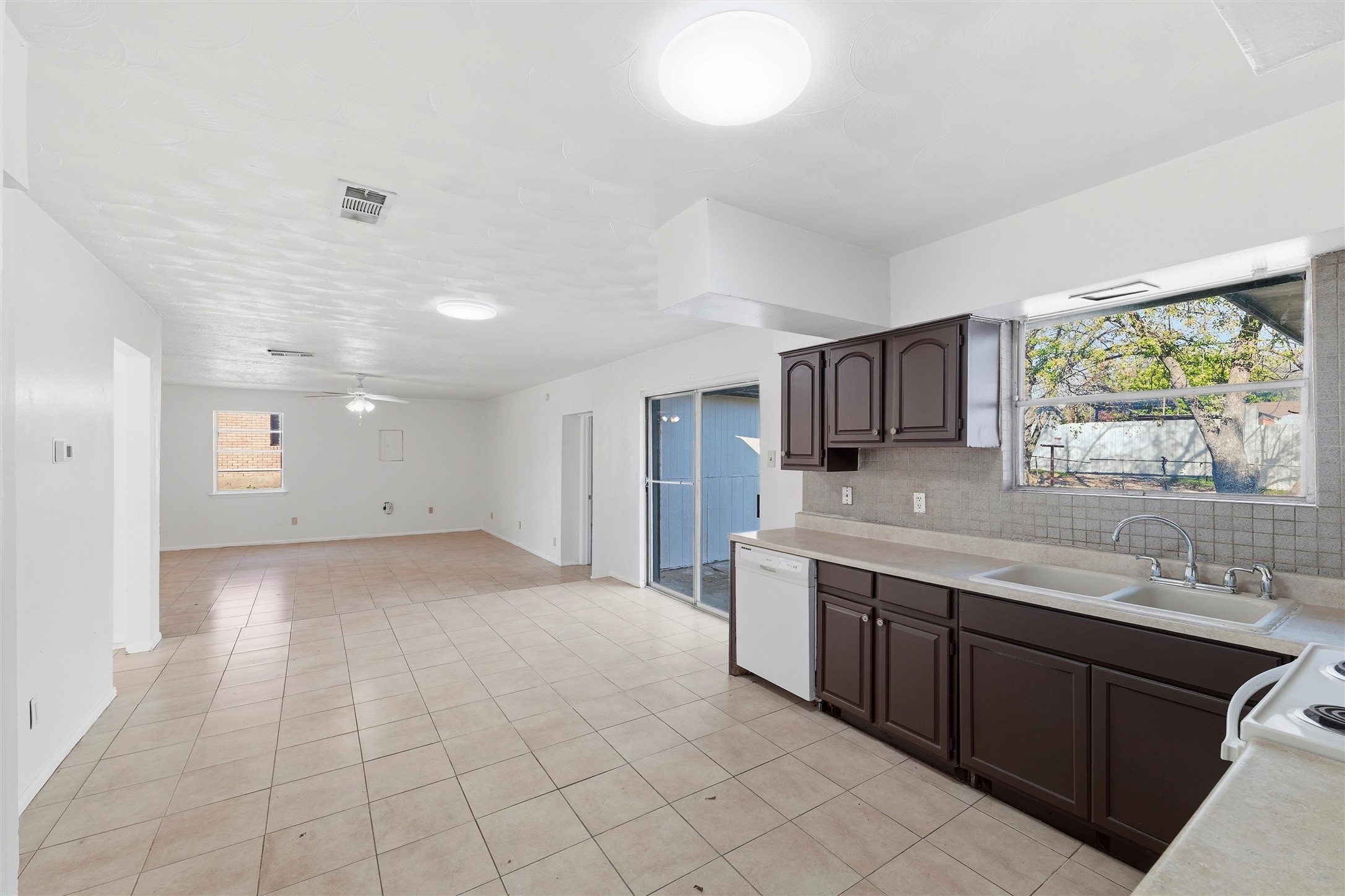 807 Havenwood Drive Dallas TX 75232