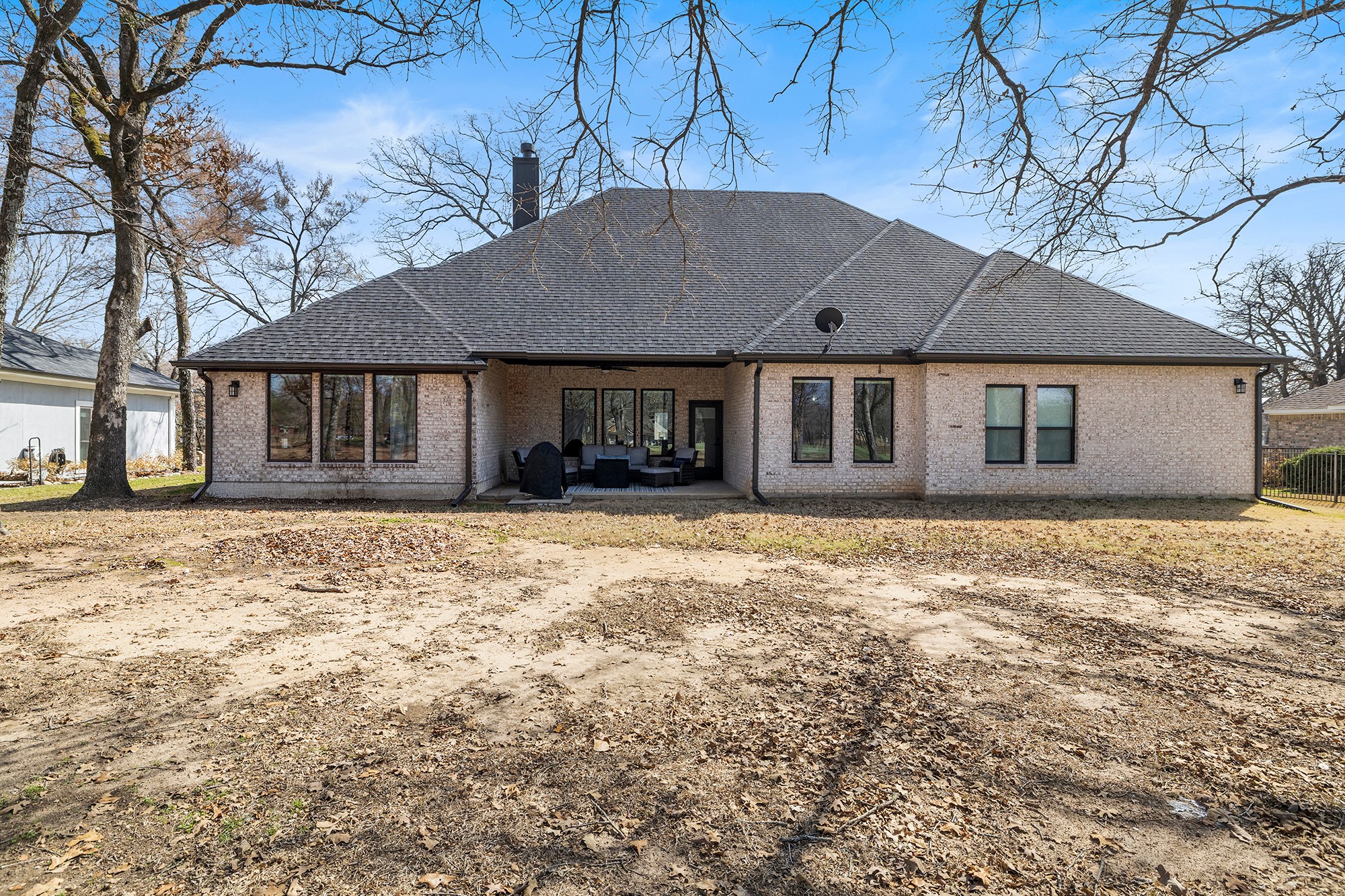 203 Colonial Drive Mabank TX 75156