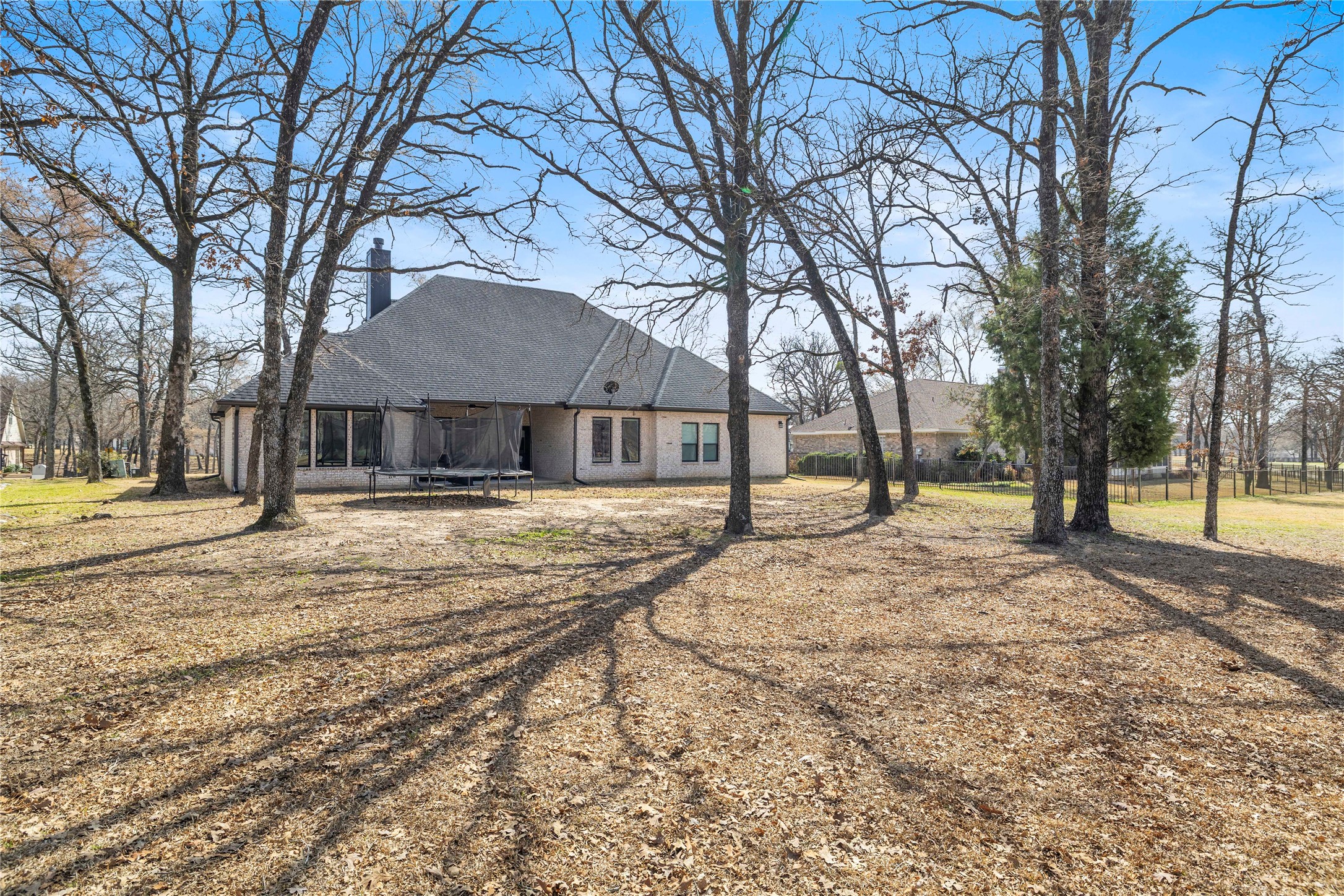 203 Colonial Drive Mabank TX 75156