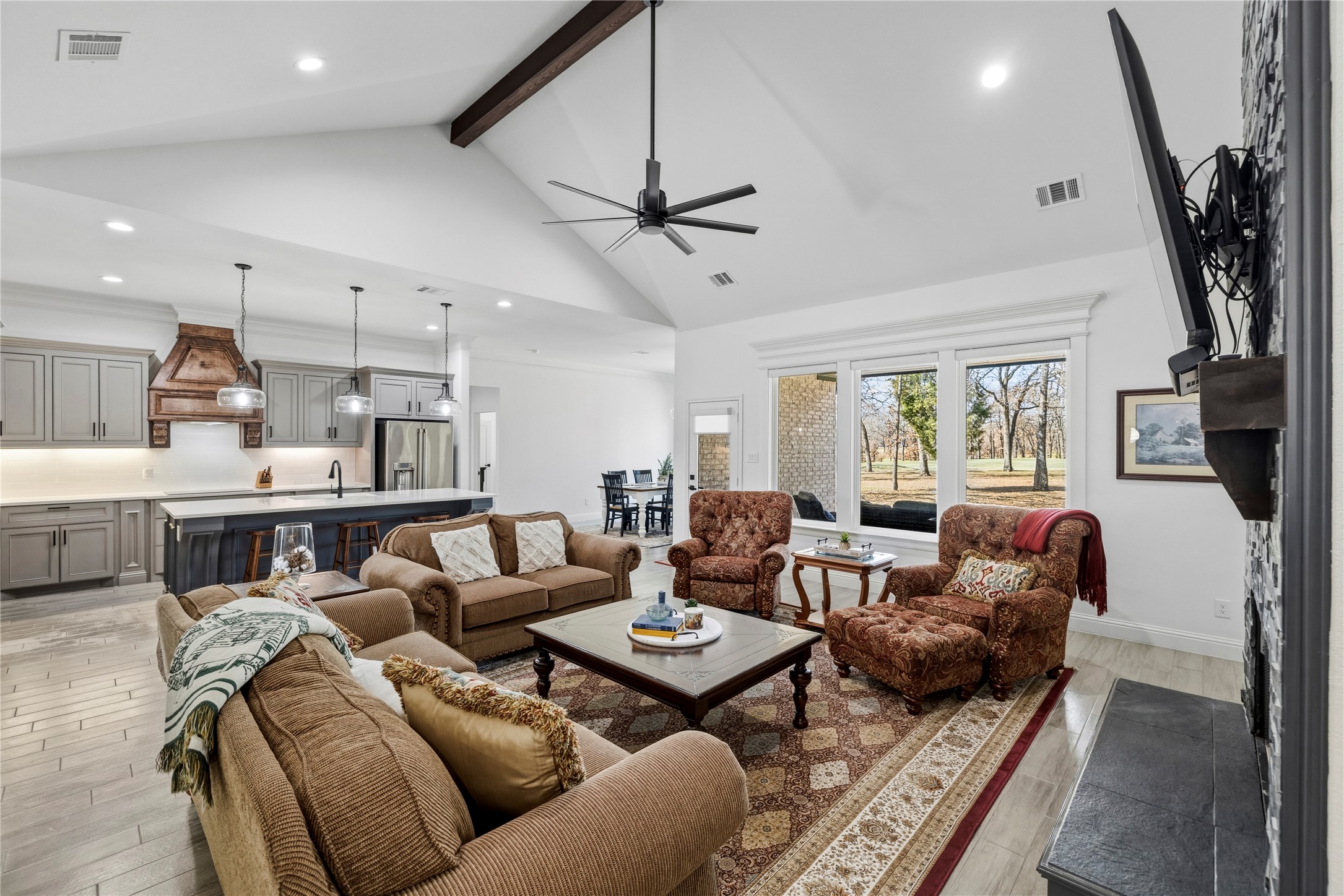 203 Colonial Drive Mabank TX 75156