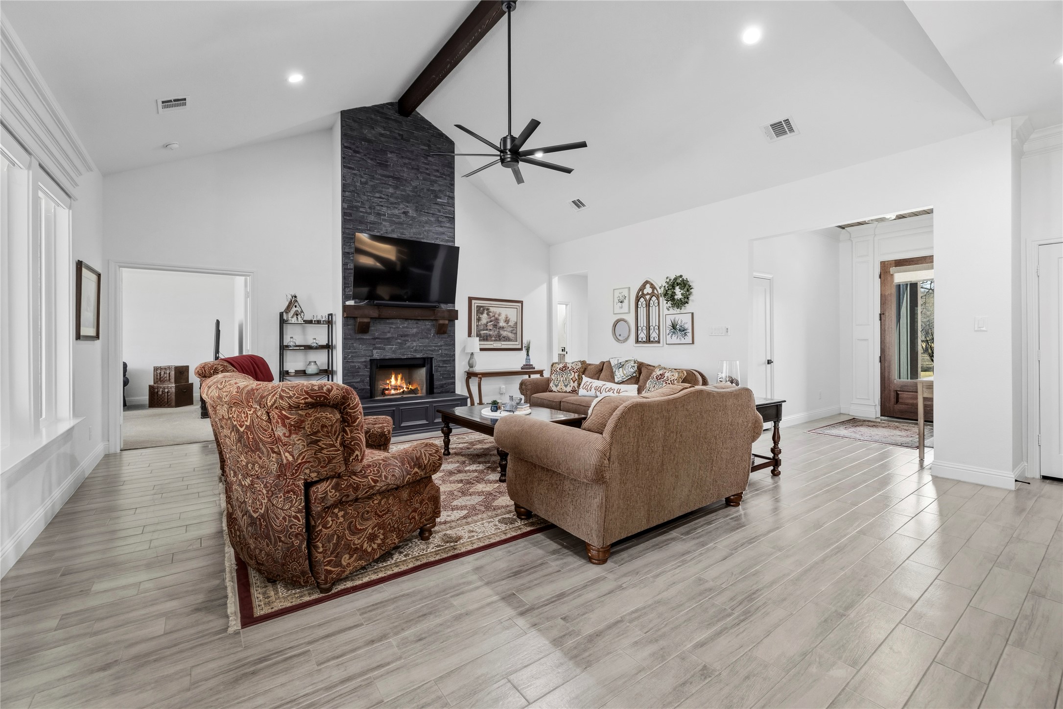 203 Colonial Drive Mabank TX 75156