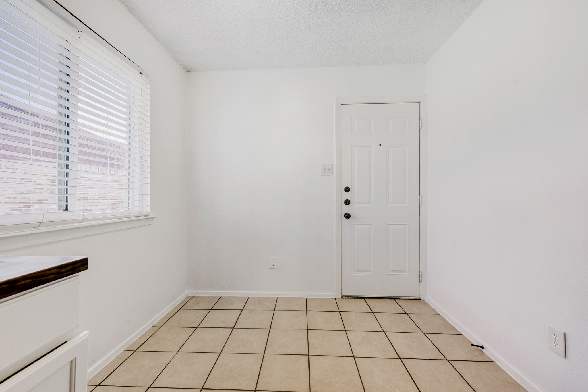 6345 Dorchester Trail North Richland Hills TX 76182