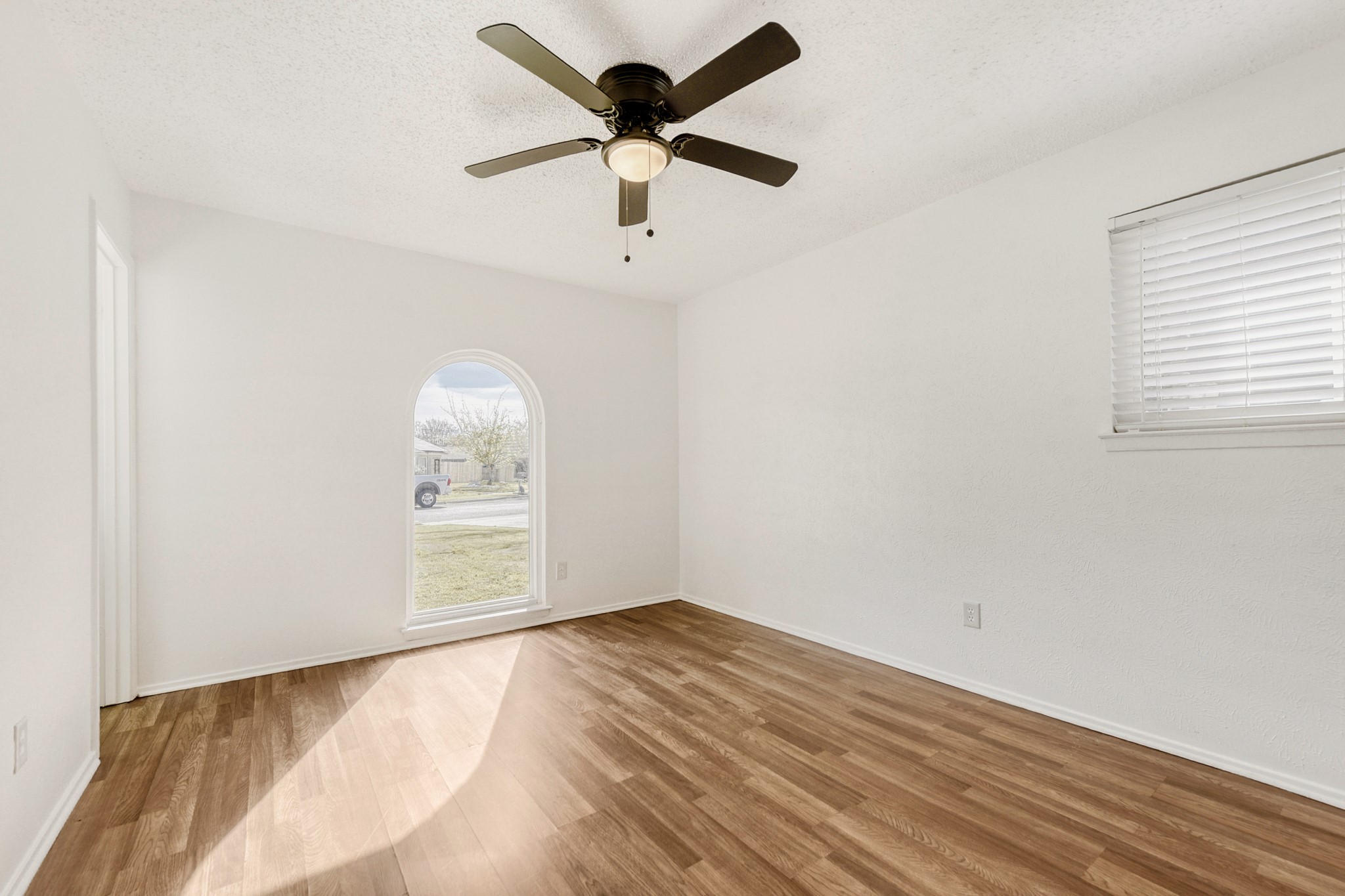 6345 Dorchester Trail North Richland Hills TX 76182