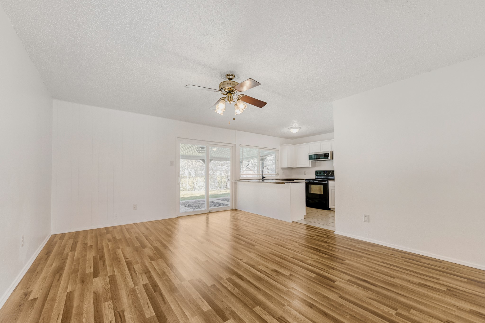 6345 Dorchester Trail North Richland Hills TX 76182