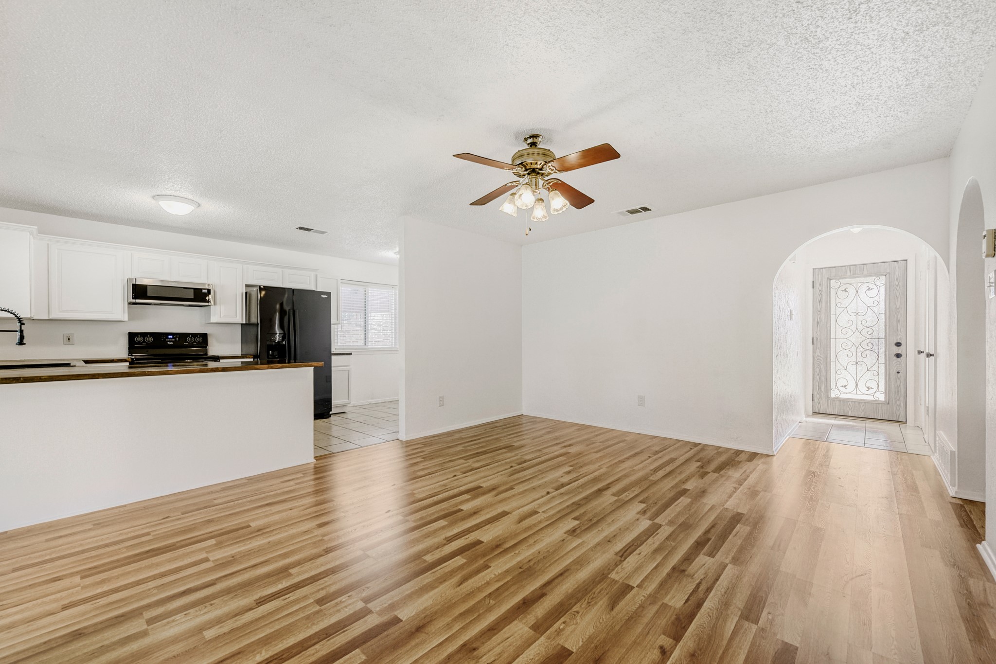 6345 Dorchester Trail North Richland Hills TX 76182