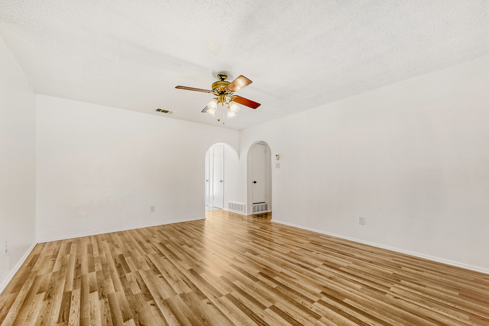 6345 Dorchester Trail North Richland Hills TX 76182