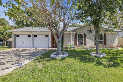 6821 Alma Street Forest Hill TX 76140