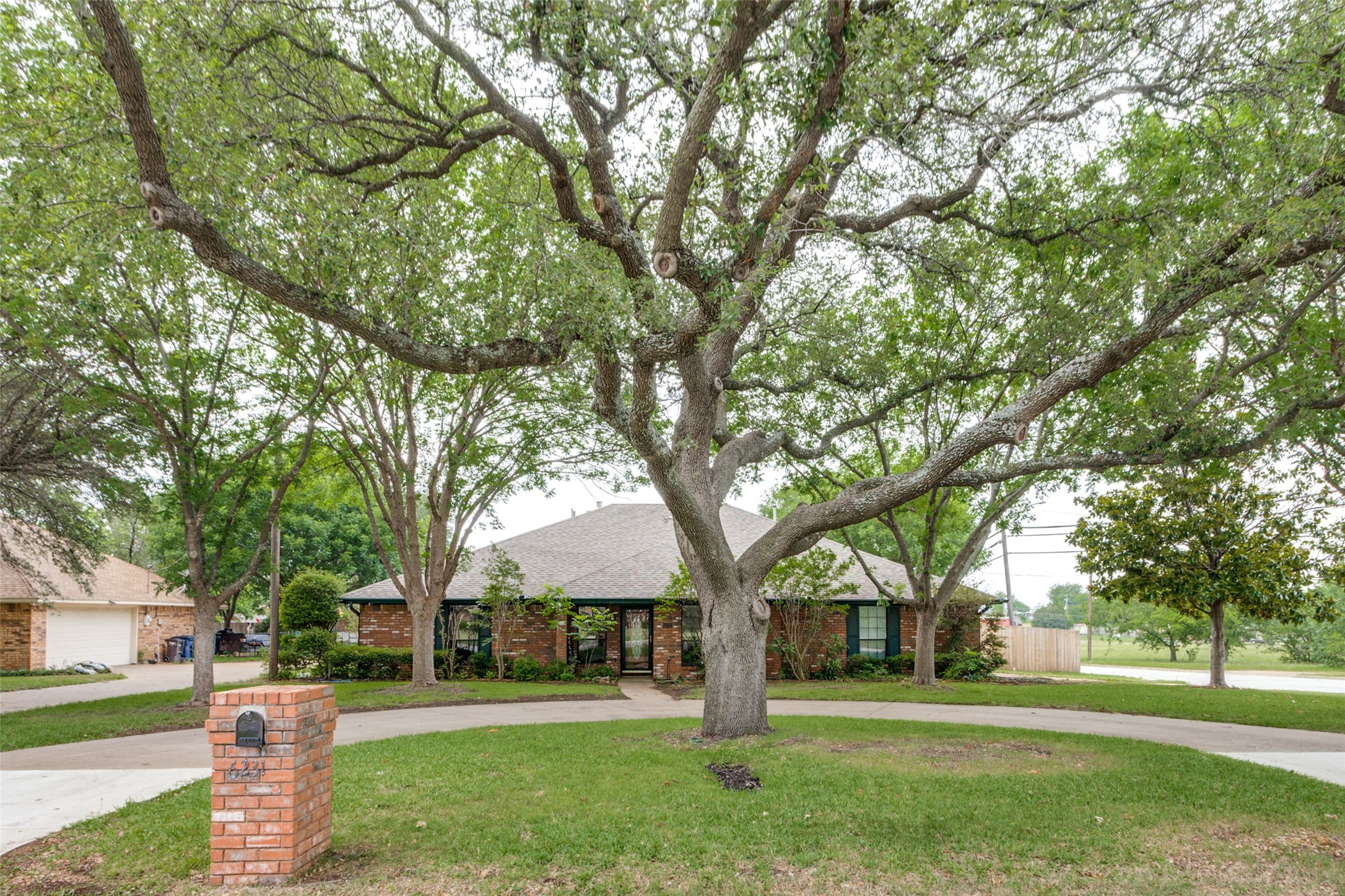 6231 N Ridge Road Fort Worth TX 76135