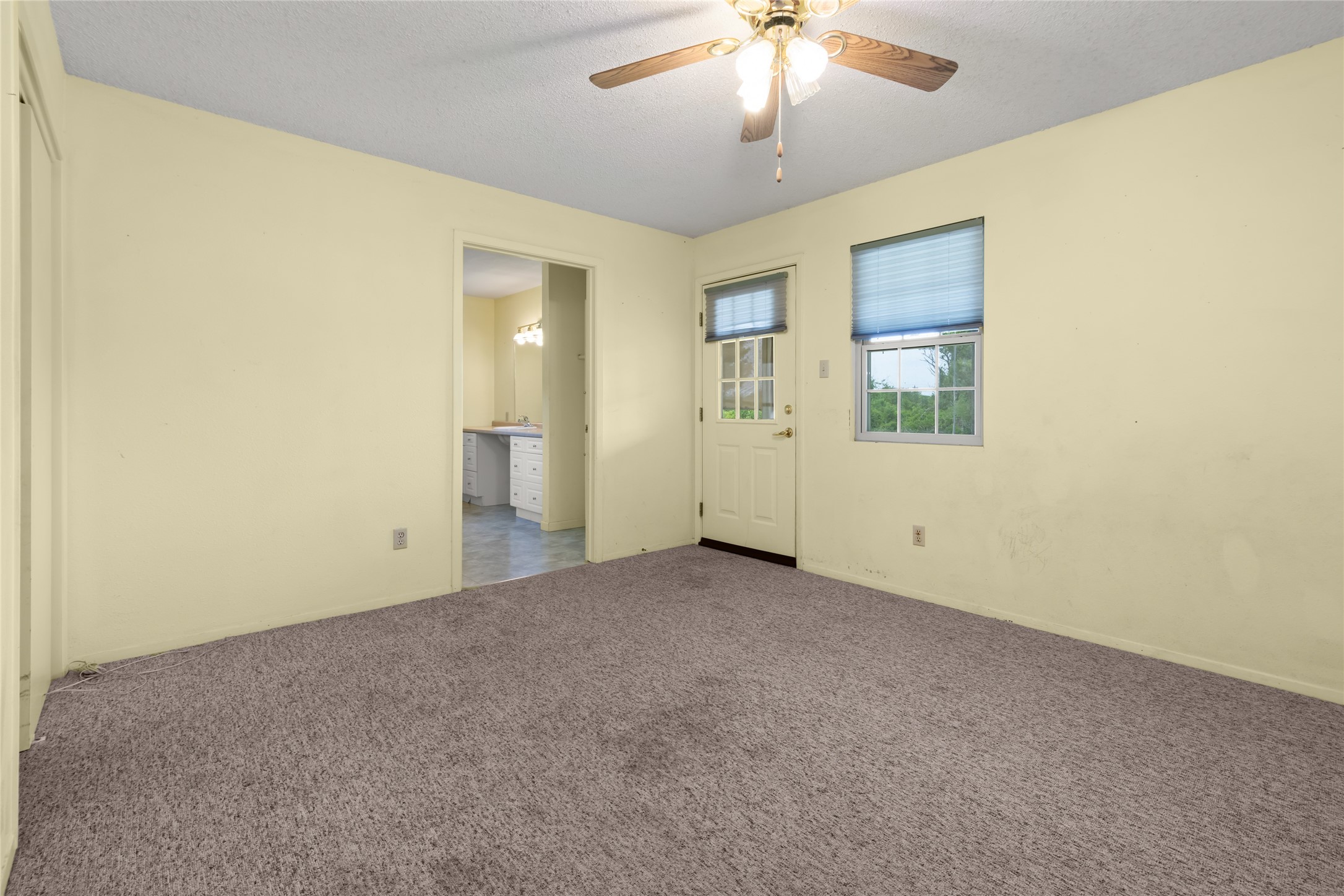901 Fm2700 Clyde TX 79510