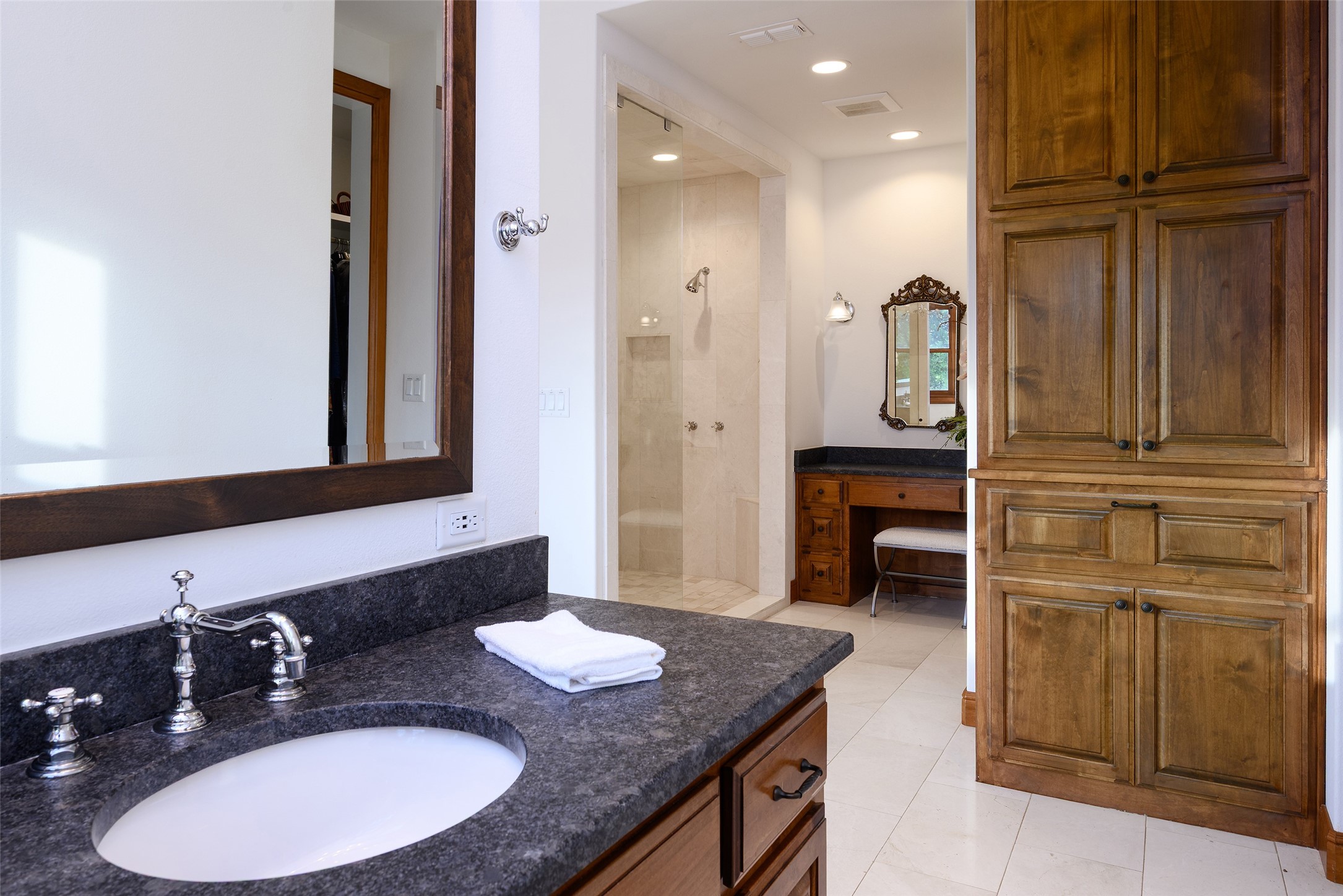 11503 E Rocky Creek Road Crowley TX 76036
