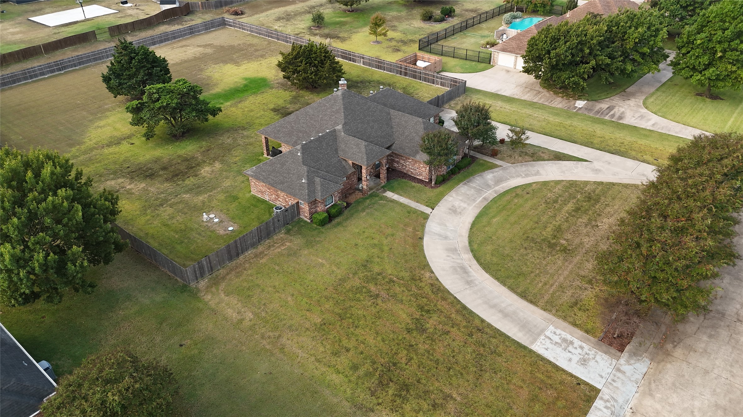 8640 Glen Eagles Drive Red Oak TX 75154