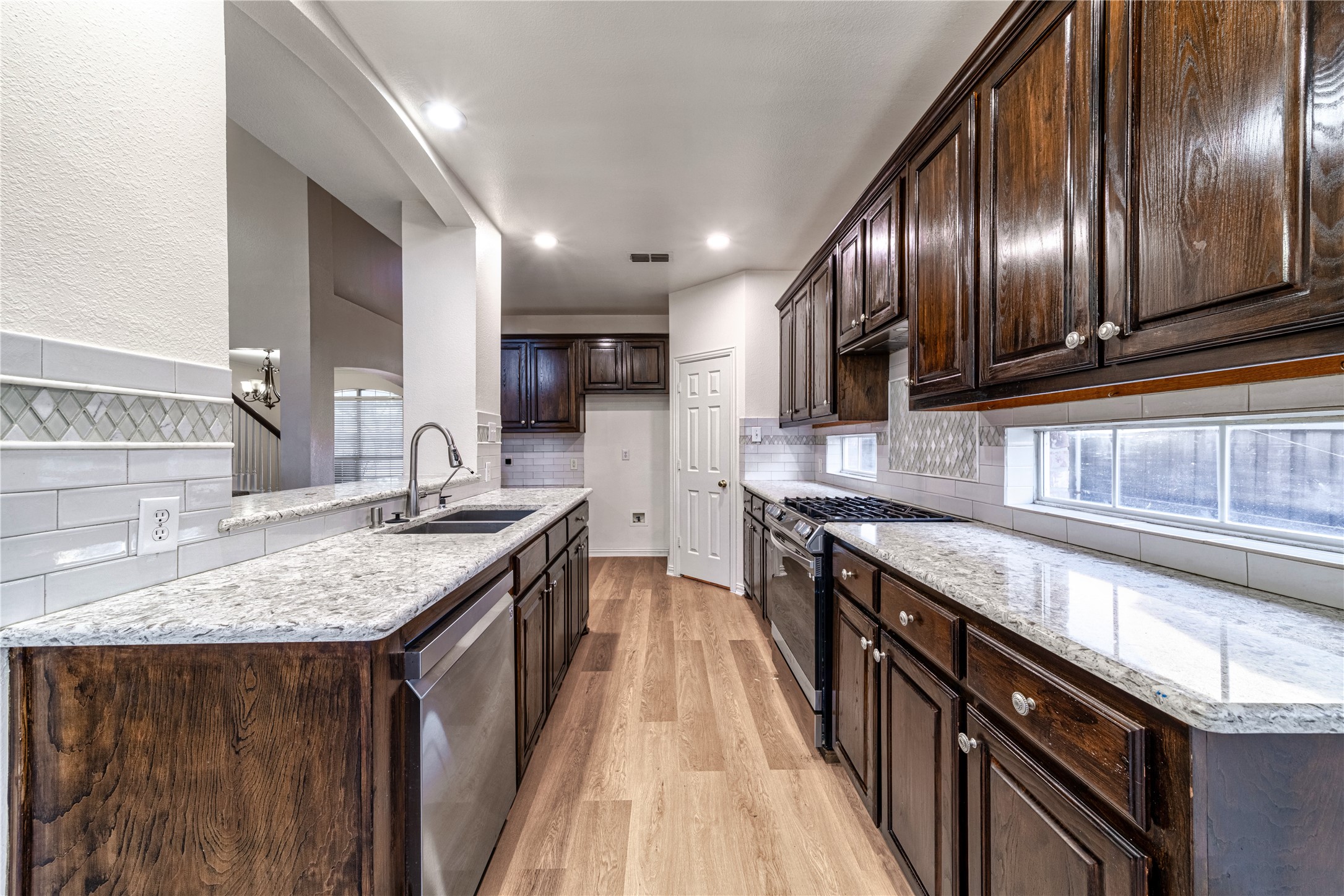 3812 Oxbow Creek Lane Plano TX 75074