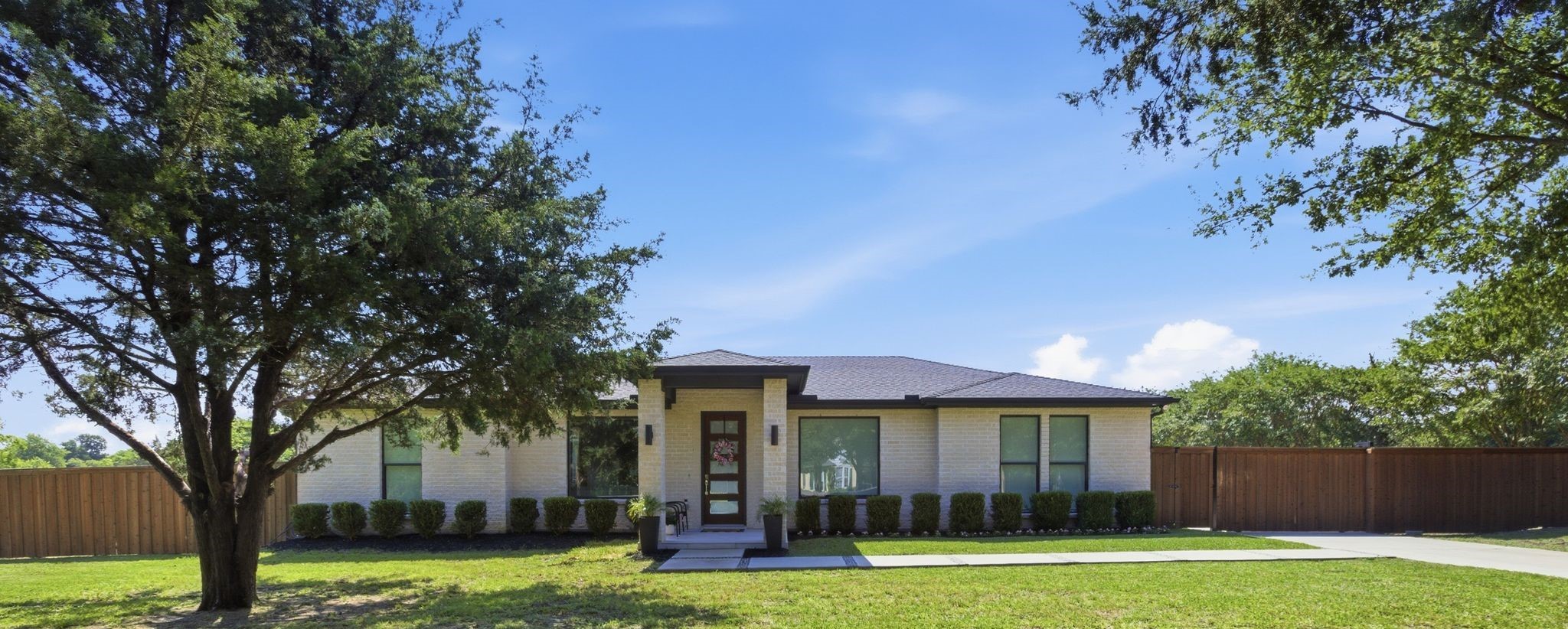 1413 Lariat Circle Oak Leaf TX 75154
