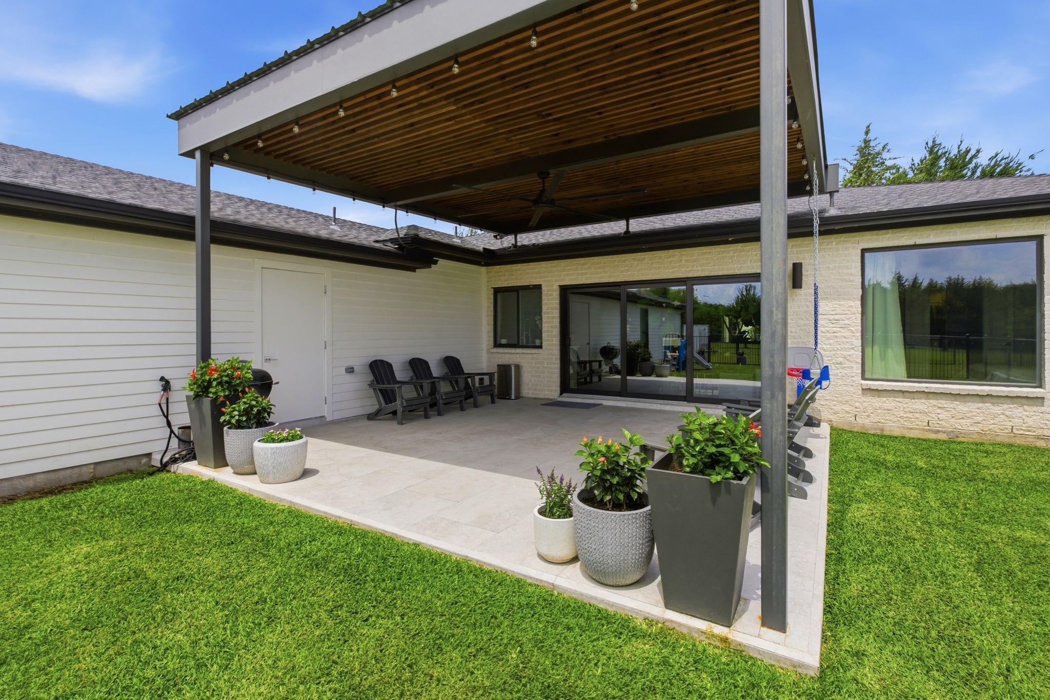 1413 Lariat Circle Oak Leaf TX 75154