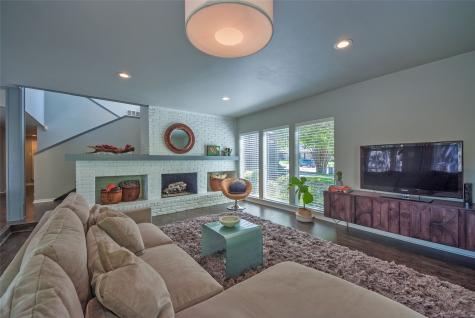 9401 Summerhill Lane Dallas TX 75238